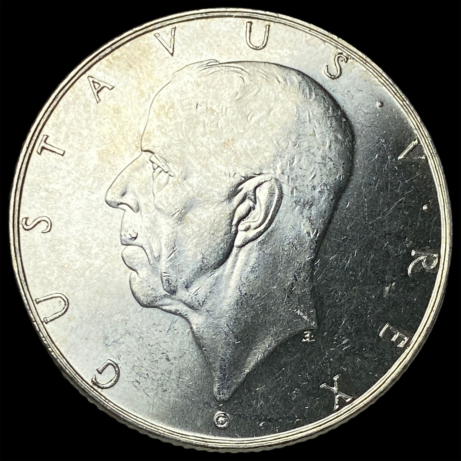 1938 Sweden Silver 2 Kroner UNCIRCULATED: 1938 Sweden Silver 2 Kroner UNCIRCULATED