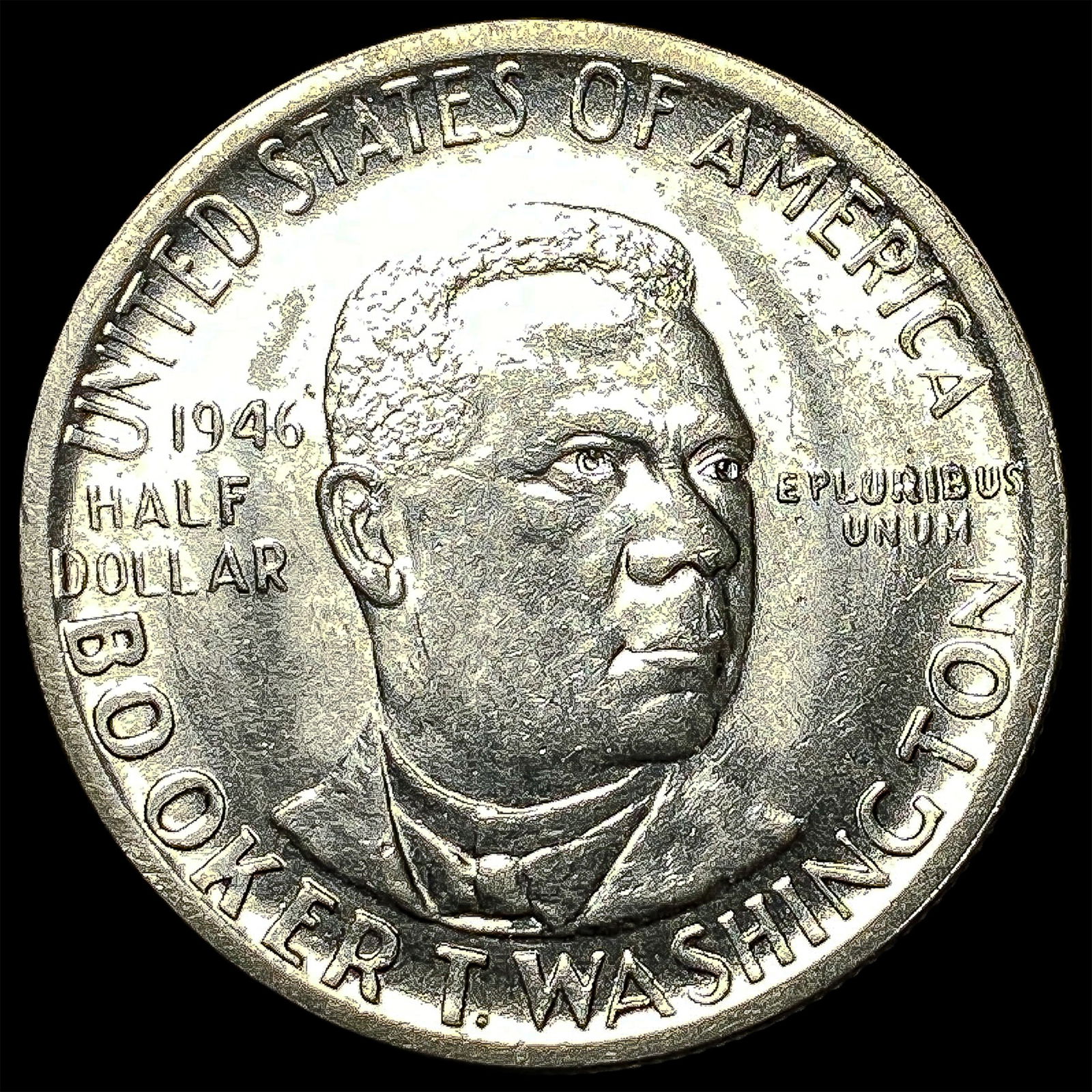 1946 Silver Booker T. Washington Half Dollar UNCIRCULATED (1 of 2)