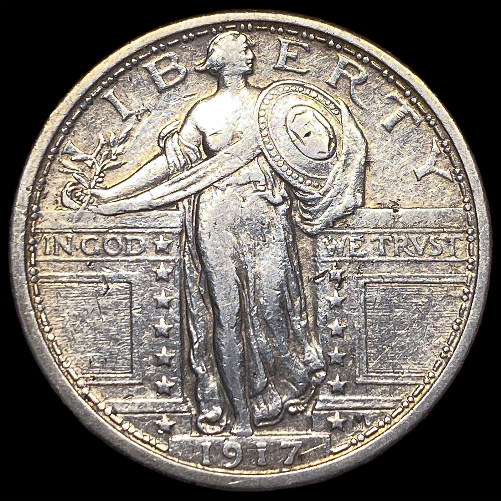 1917 Type 1 Standing Liberty Quarter CLOSELY UNCIRCULATED (1 of 2)