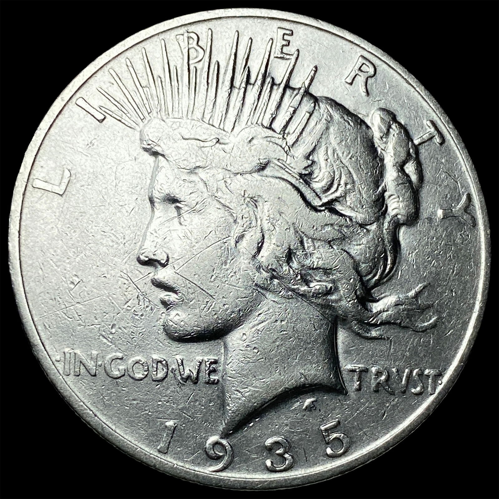 1935-S Silver Peace Dollar NEARLY UNCIRCULATED (1 of 2)