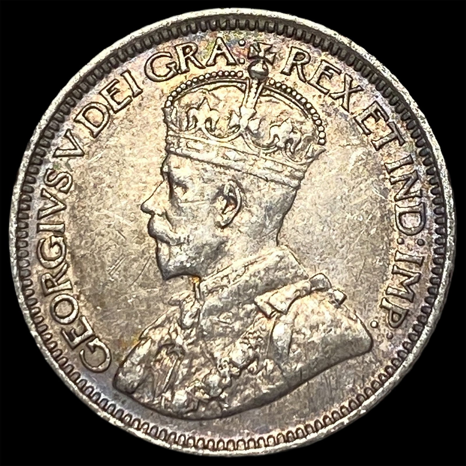 1913 Canada Silver 10 Cents CLOSELY UNCIRCULATED (1 of 2)