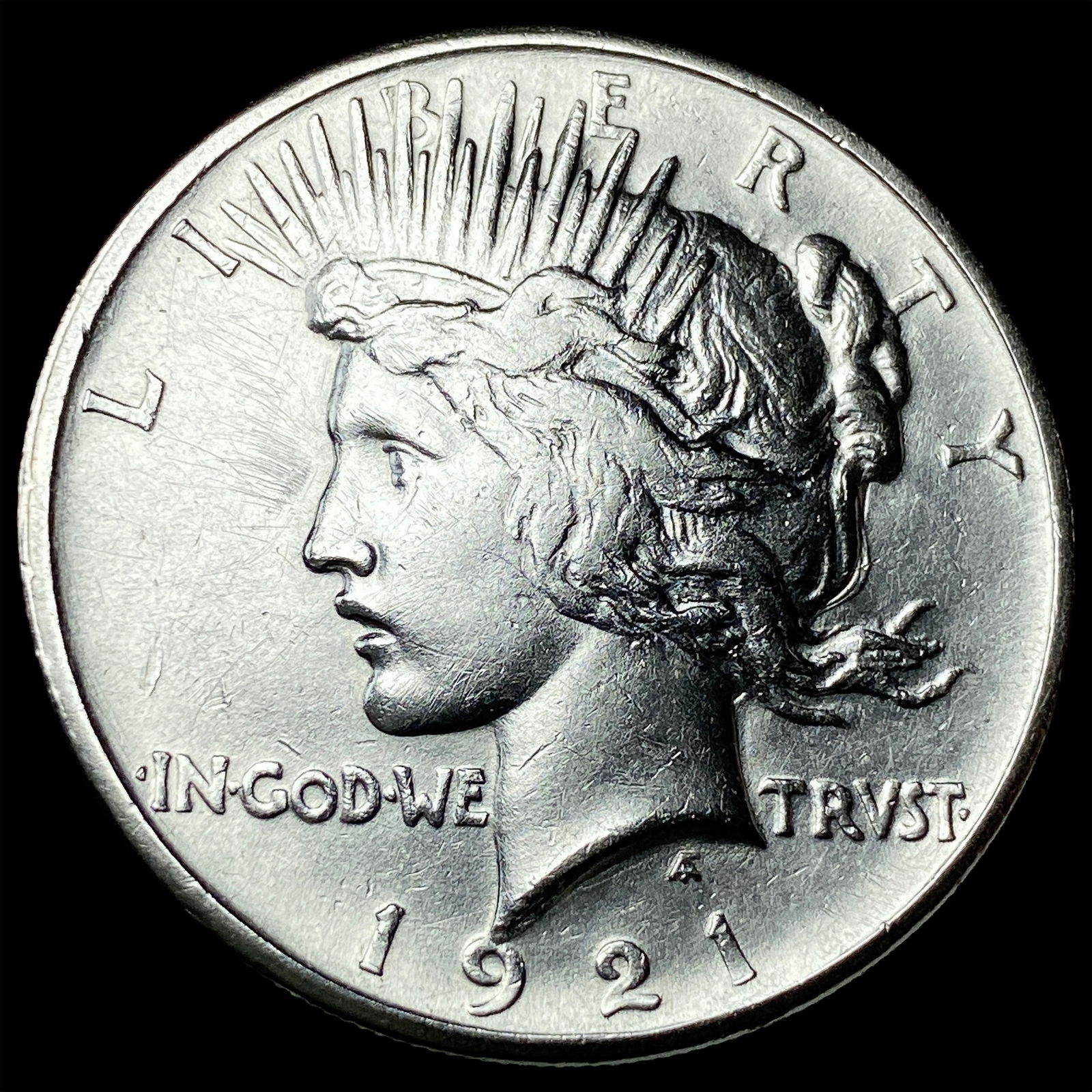 1921 Silver Peace Dollar CLOSELY UNCIRCULATED (1 of 2)