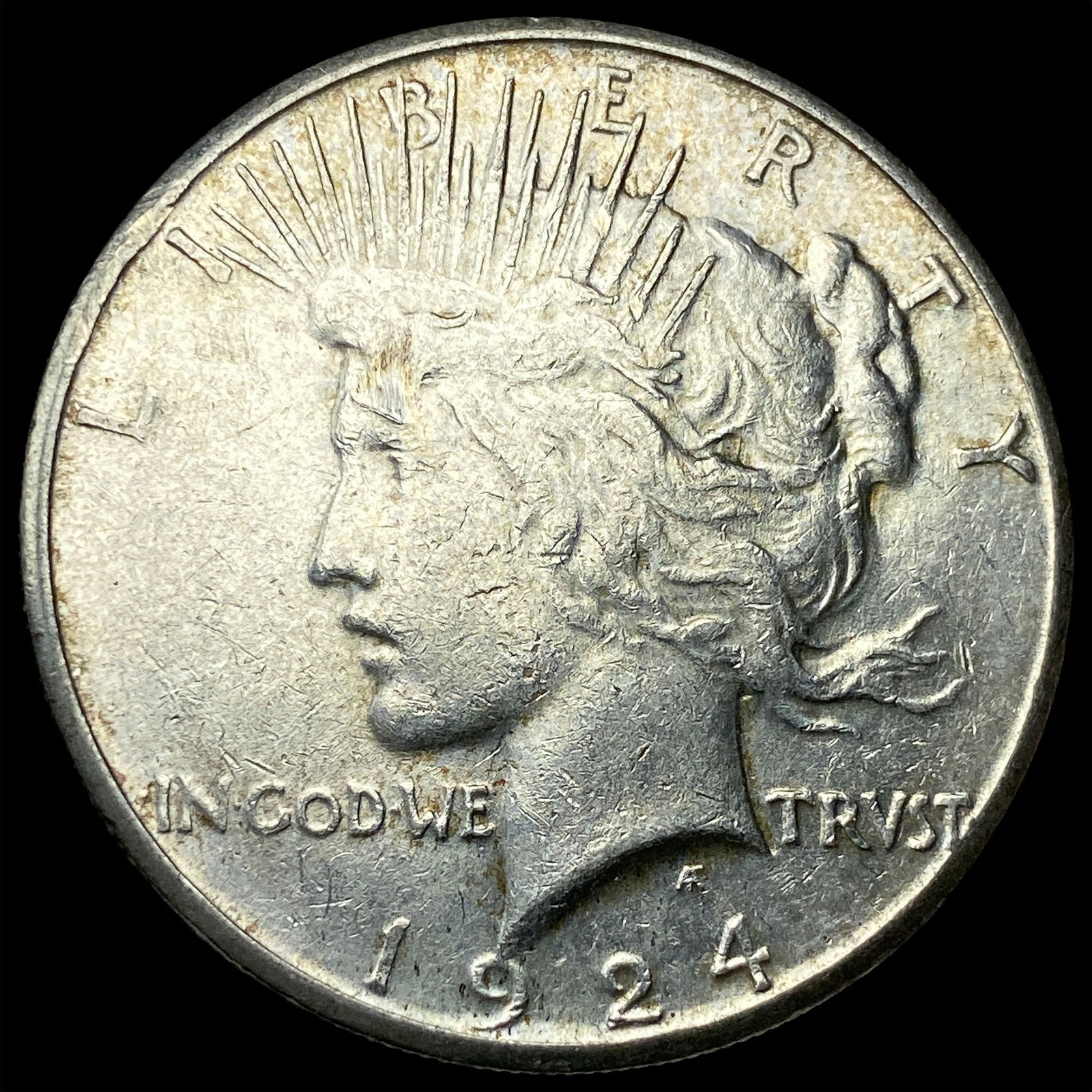 1924-S Silver Peace Dollar CLOSELY UNCIRCULATED (1 of 2)