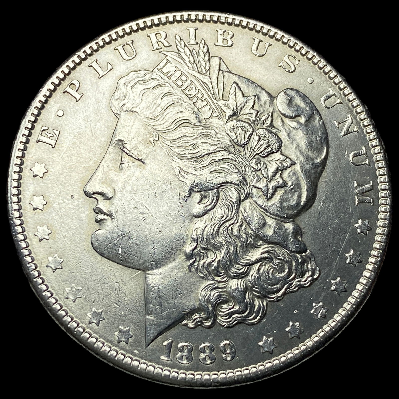 1889 Silver Morgan Dollar CLOSELY UNCIRCULATED: 1889 Silver Morgan Dollar CLOSELY UNCIRCULATED