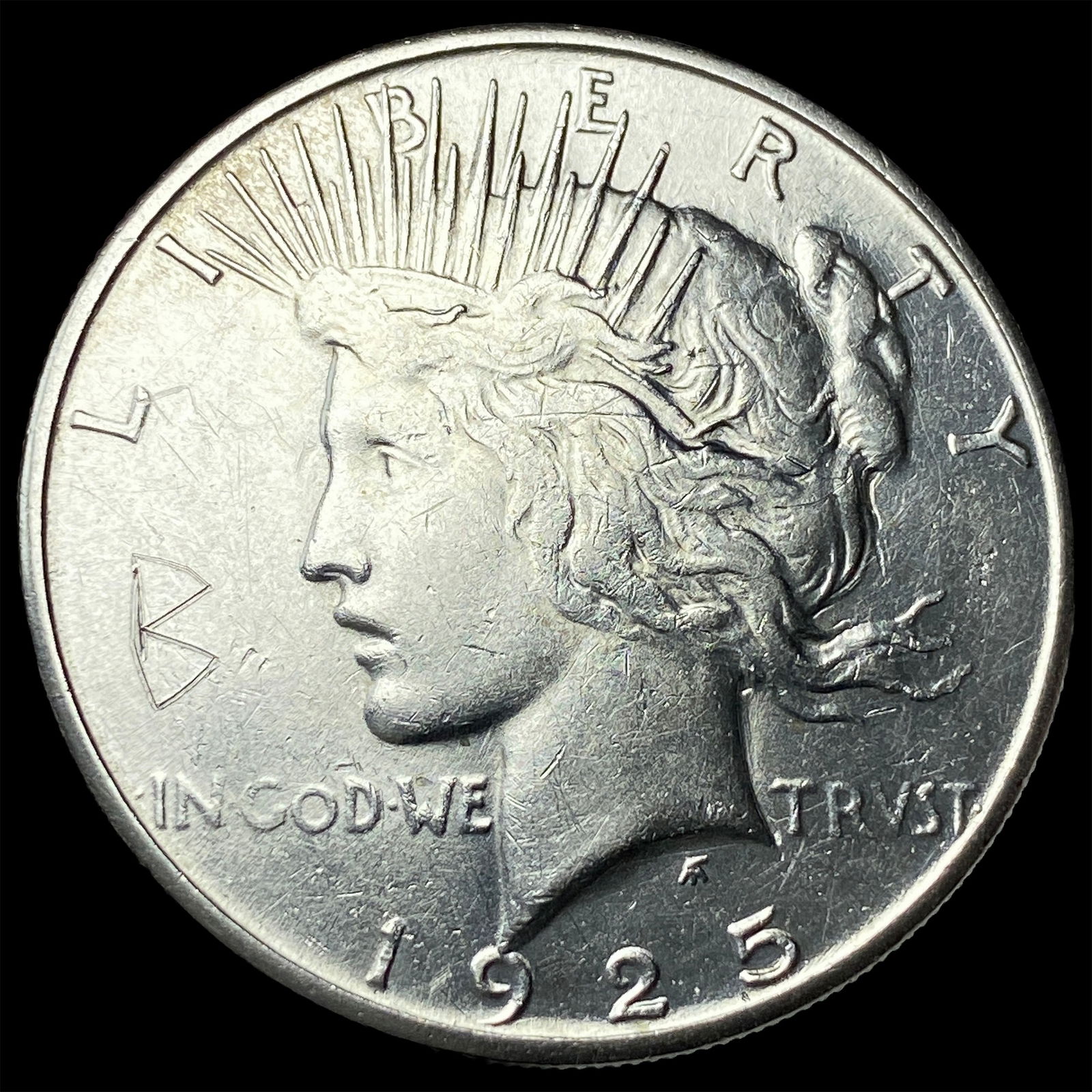 1925-S Silver Peace Dollar CLOSELY UNCIRCULATED: 1925-S Silver Peace Dollar CLOSELY UNCIRCULATED