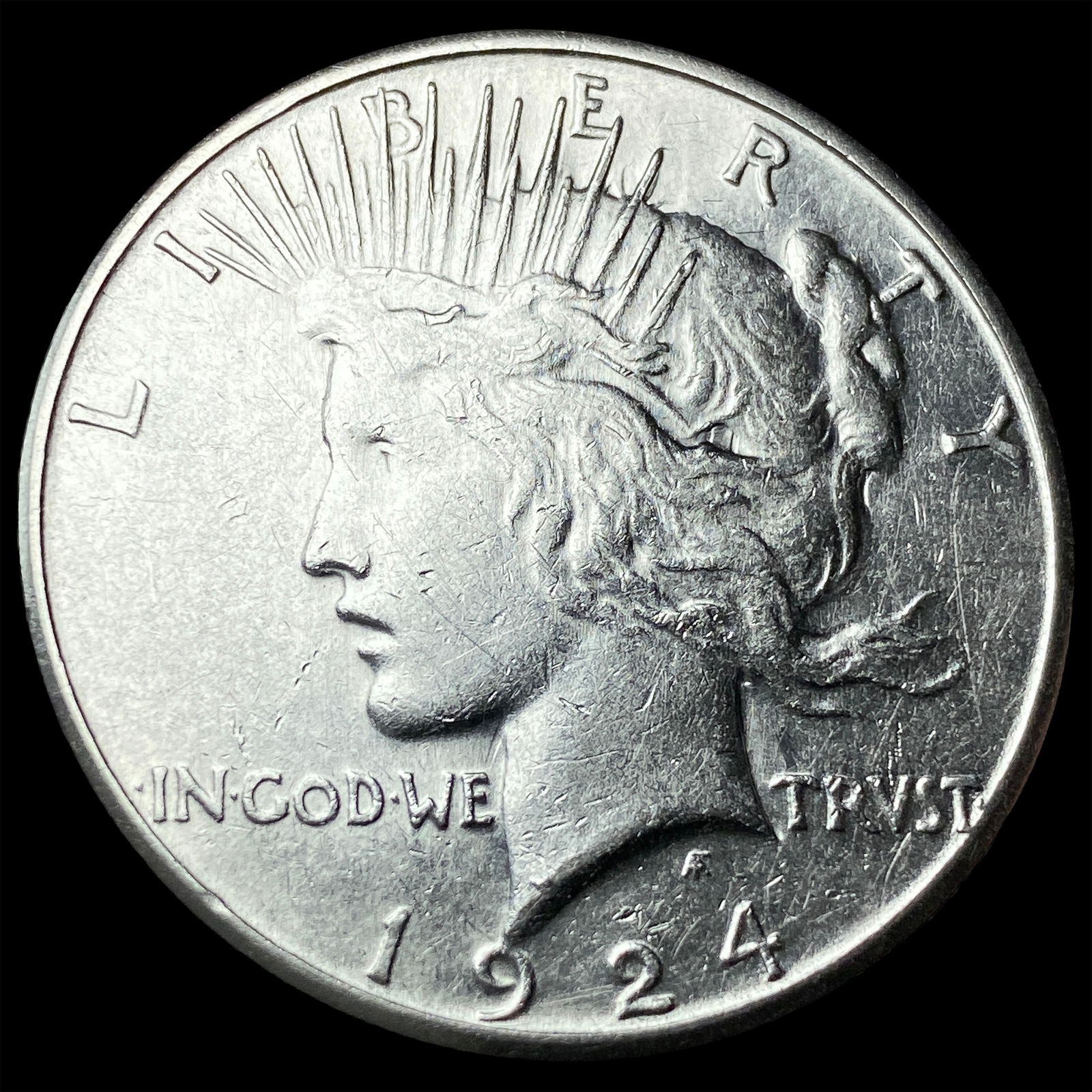 1924 Peace Silver Dollar CLOSELY UNCIRCULATED (1 of 2)