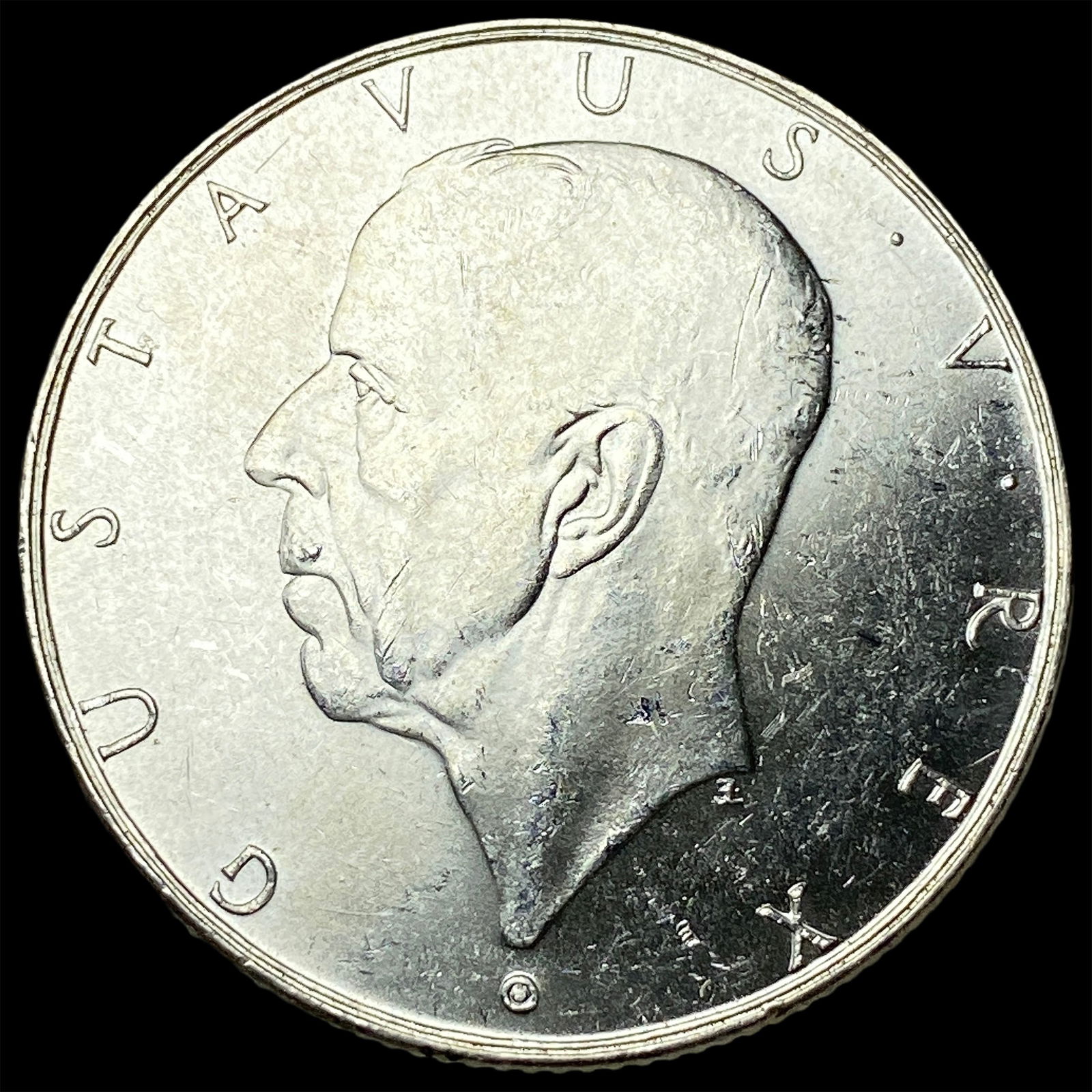 1938 Sweden Silver 2 Kroner UNCIRCULATED: 1938 Sweden Silver 2 Kroner UNCIRCULATED