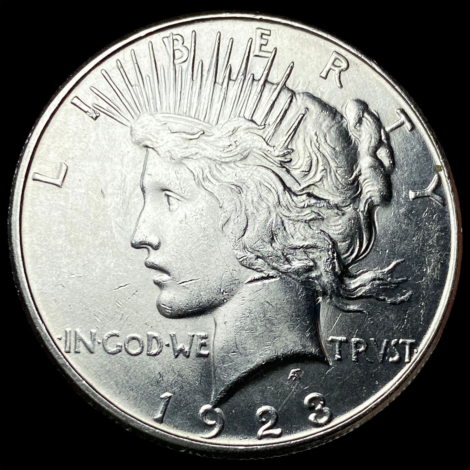 1923-S Silver Peace Dollar UNCIRCULATED (1 of 2)