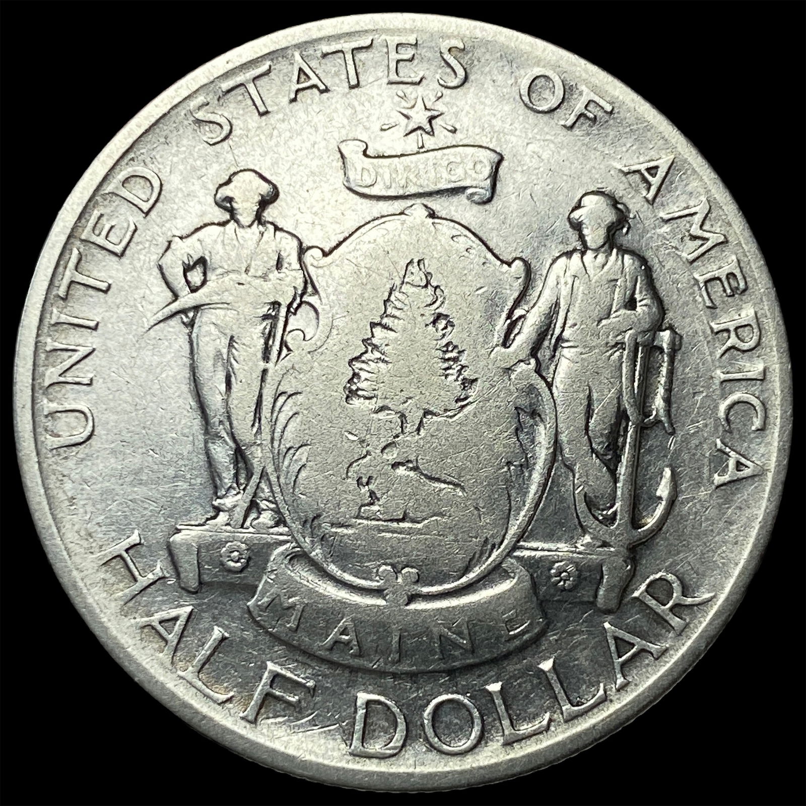 1920 Silver Maine Centennial Half Dollar NEARLY UNCIRCULATED (1 of 2)