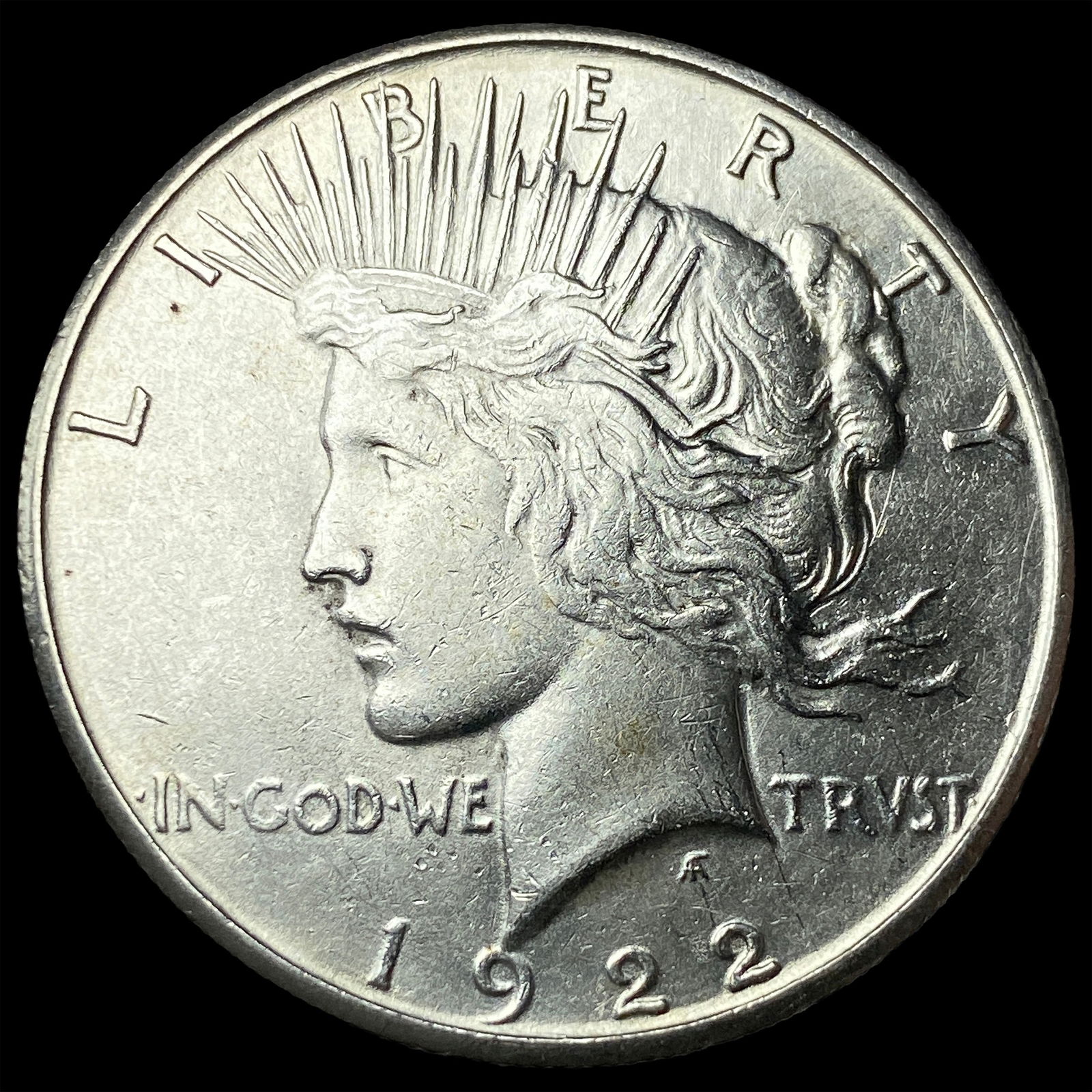1922-S Silver Peace Dollar CLOSELY UNCIRCULATED: 1922-S Silver Peace Dollar CLOSELY UNCIRCULATED