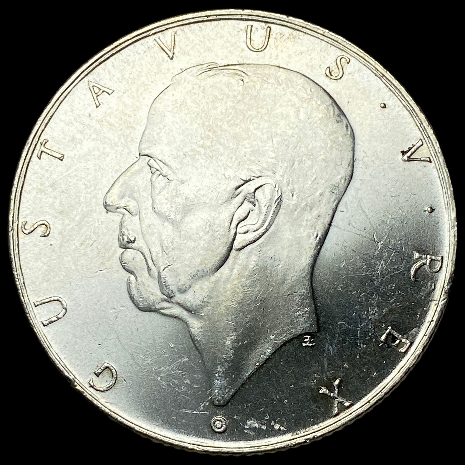 1938 Sweden Silver 2 Kroner UNCIRCULATED: 1938 Sweden Silver 2 Kroner UNCIRCULATED