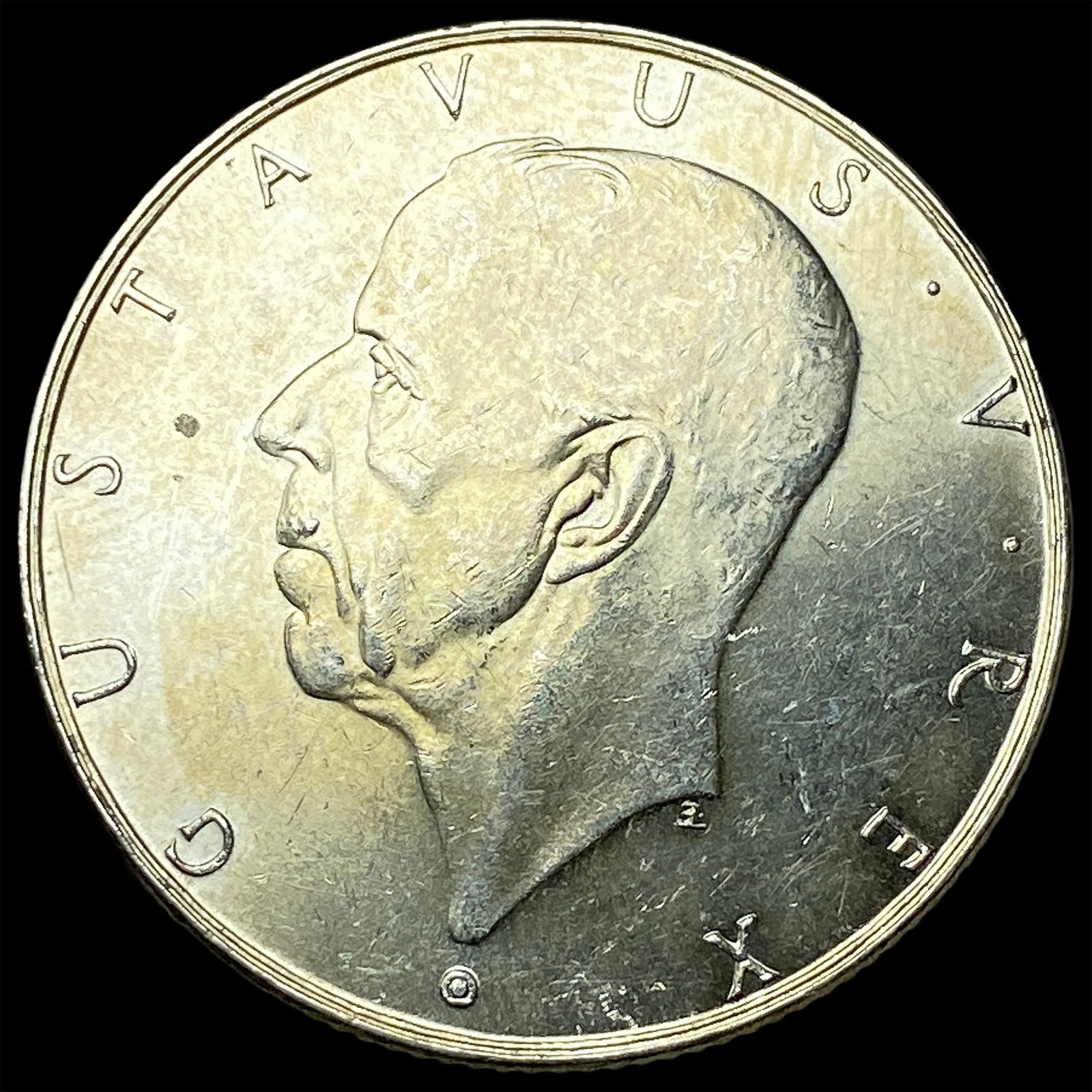 1938 Sweden Silver 2 Kroner UNCIRCULATED: 1938 Sweden Silver 2 Kroner UNCIRCULATED