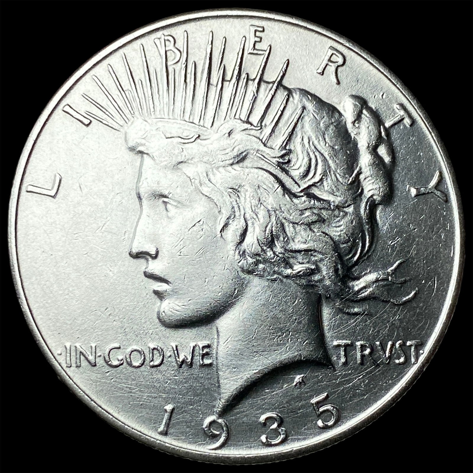 1935 Silver Peace Dollar UNCIRCULATED: 1935 Silver Peace Dollar UNCIRCULATED