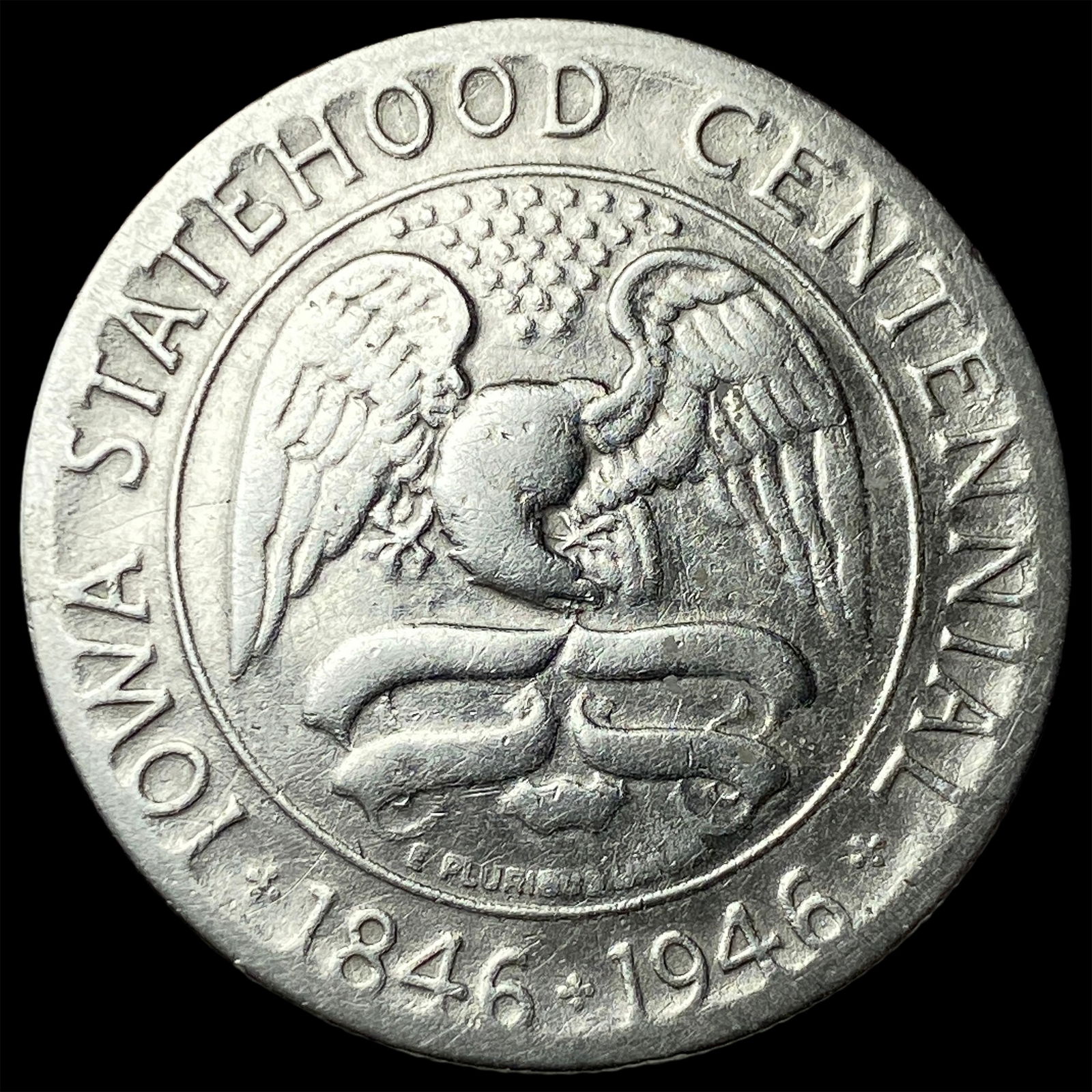 1946 Iowa Centennial Half Dollar ABOUT UNCIRCULATED (1 of 2)