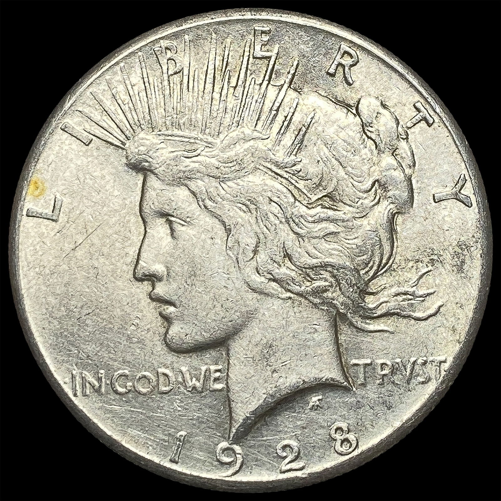 1928 Silver Peace Dollar CLOSELY UNCIRCULATED (1 of 2)