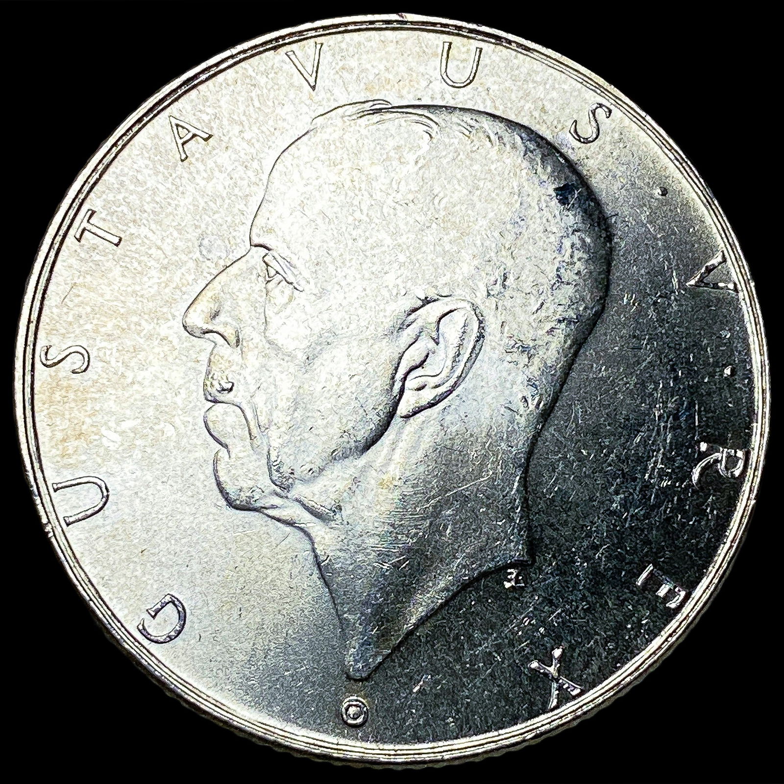 1938 Sweden Silver 2 Kroner UNCIRCULATED: 1938 Sweden Silver 2 Kroner UNCIRCULATED
