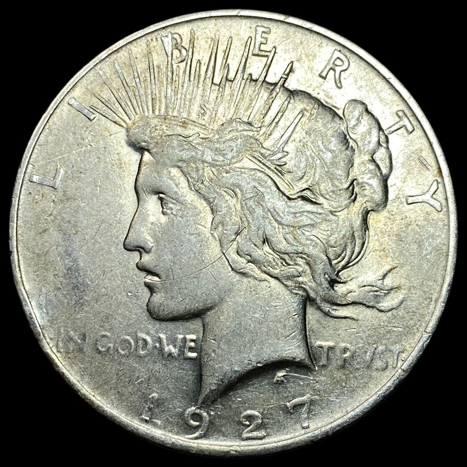 1927-D Silver Peace Dollar CLOSELY UNCIRCULATED (1 of 2)