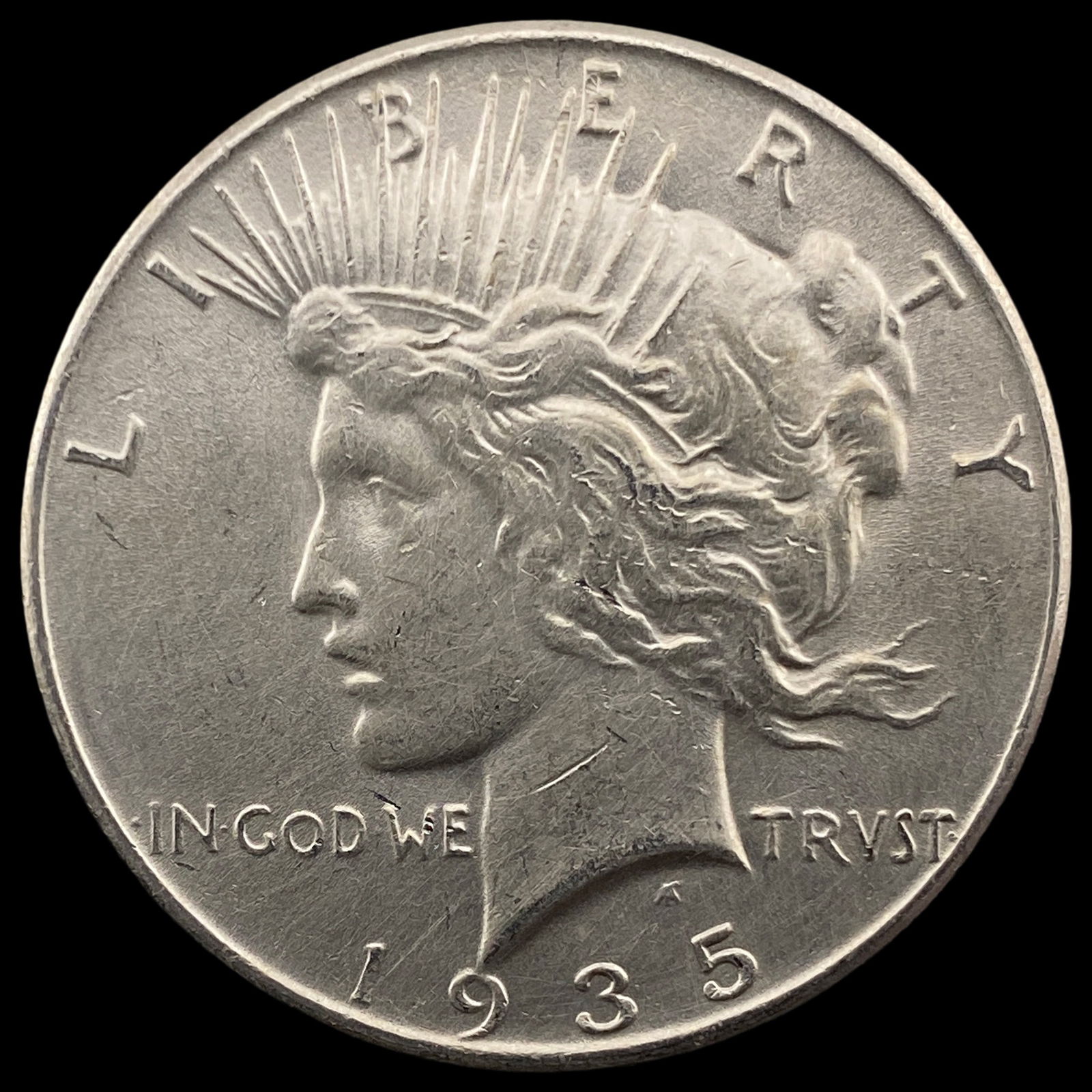 1935 Silver Peace Dollar CLOSELY UNCIRCULATED: 1935 Silver Peace Dollar CLOSELY UNCIRCULATED