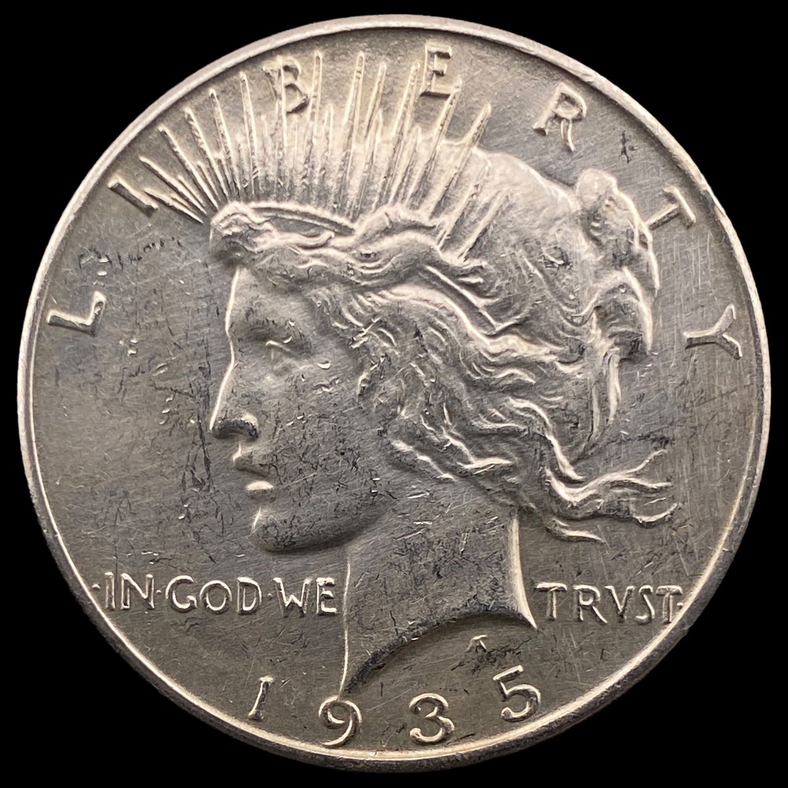 1935 Silver Peace Dollar CLOSELY UNCIRCULATED: 1935 Silver Peace Dollar CLOSELY UNCIRCULATED