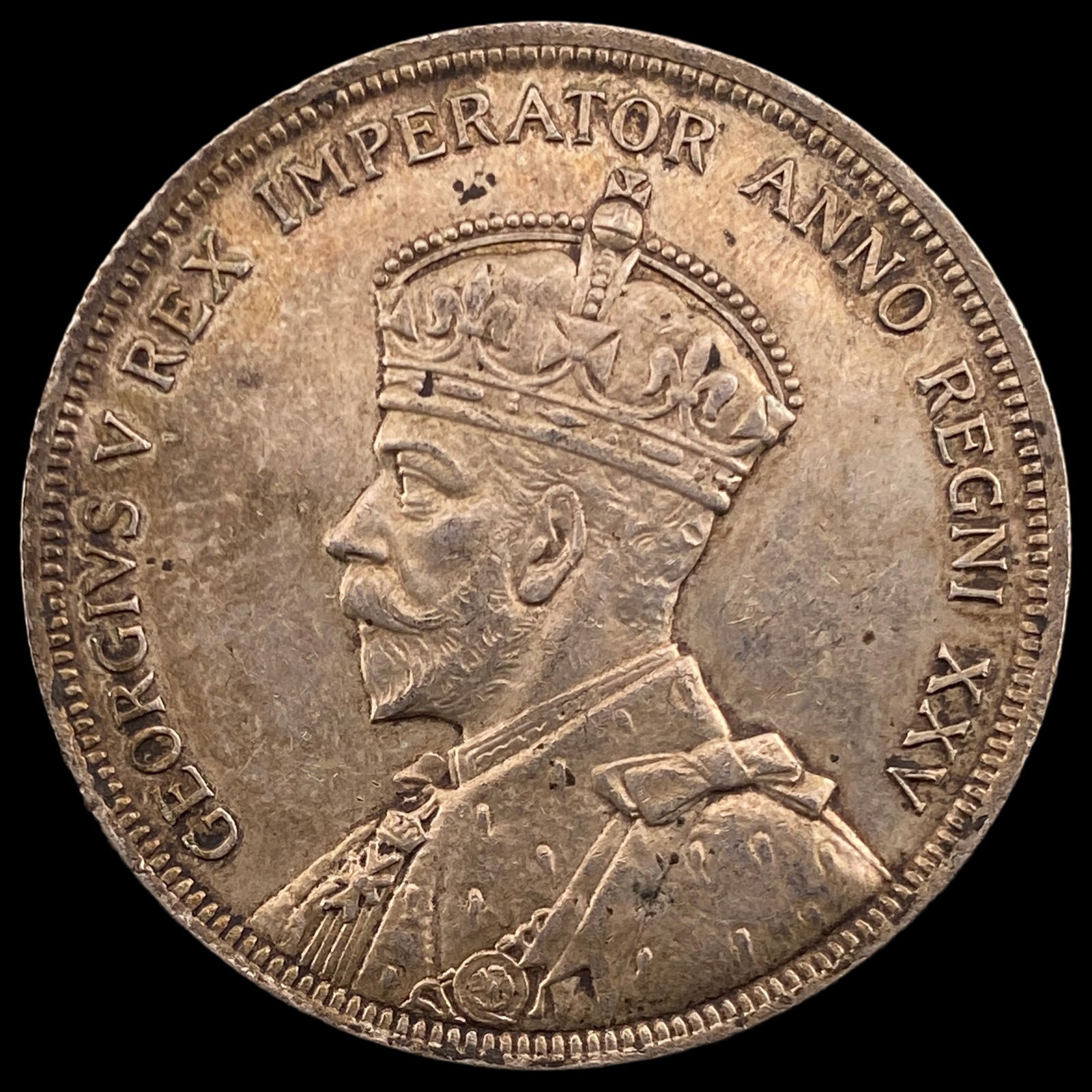 1935 Canada Silver Dollar CLOSELY UNCIRCULATED: 1935 Canada Silver Dollar CLOSELY UNCIRCULATED