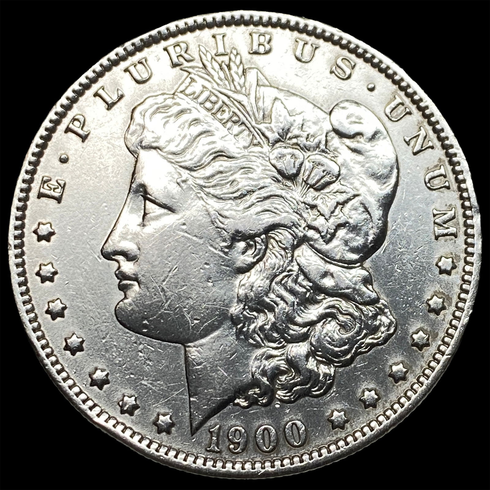 1900-O Silver Morgan Dollar CLOSELY UNCIRCULATED (1 of 2)