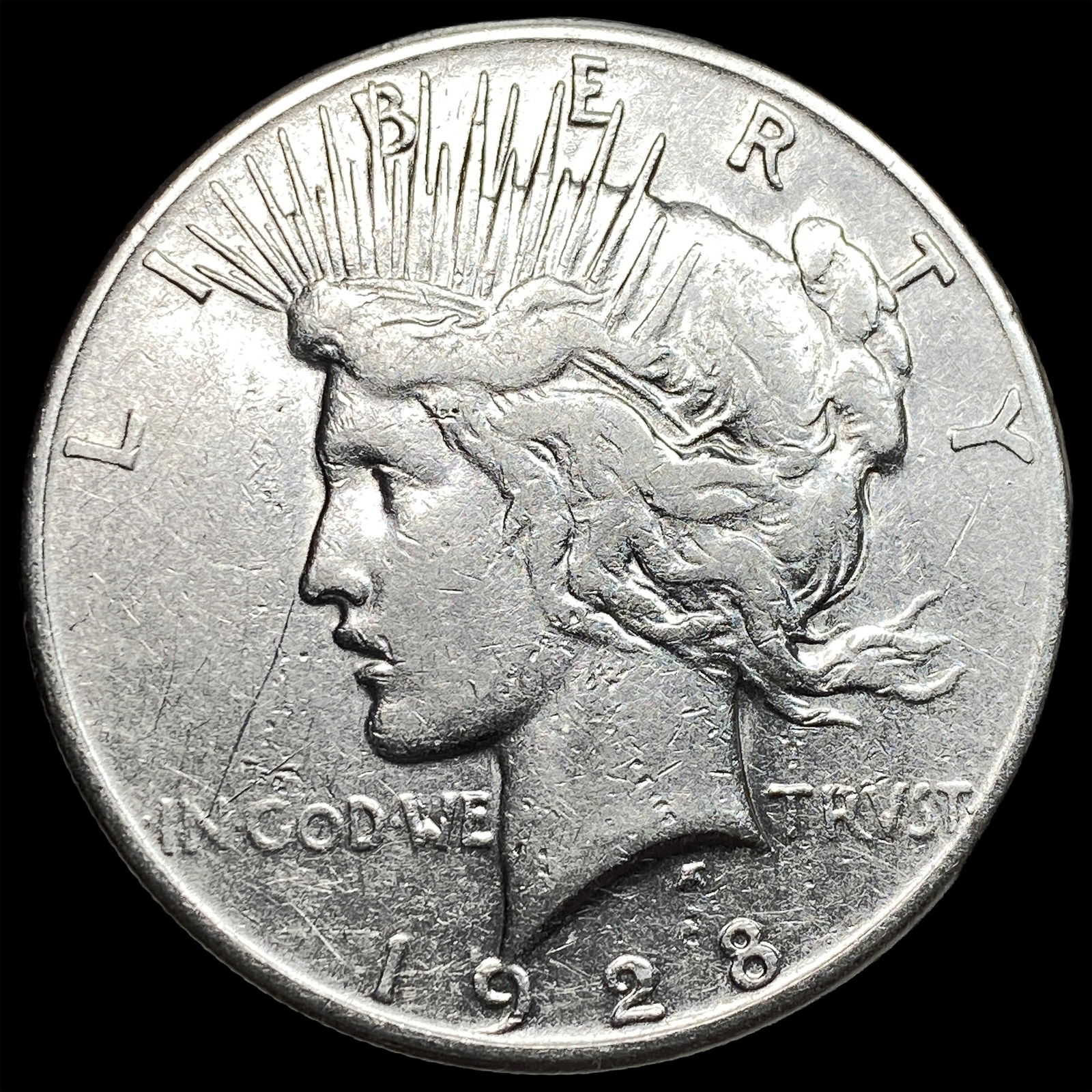 1928 Silver Peace Dollar NEARLY UNCIRCULATED: 1928 Silver Peace Dollar NEARLY UNCIRCULATED