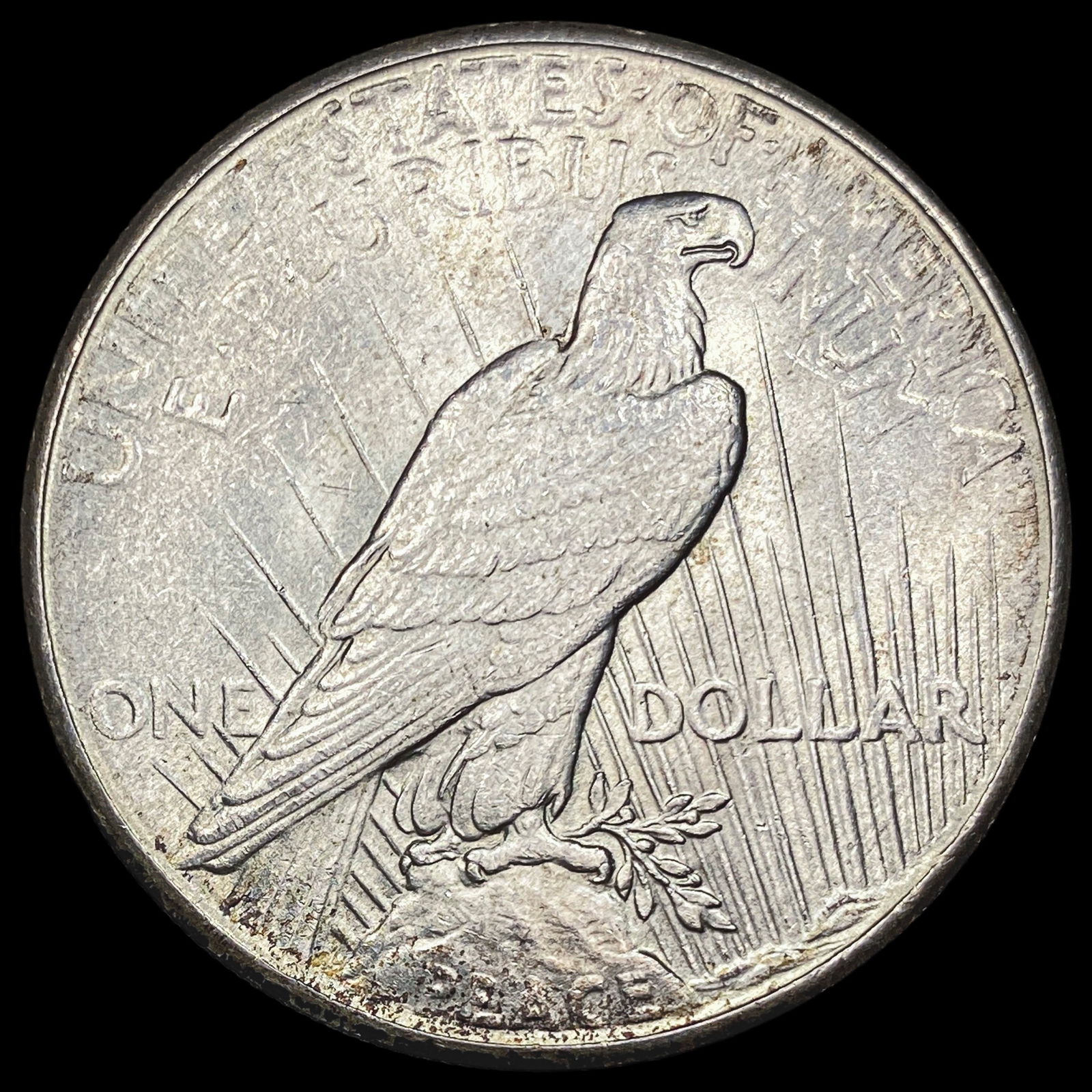 1927 Peace Silver Dollar UNCIRCULATED - 2