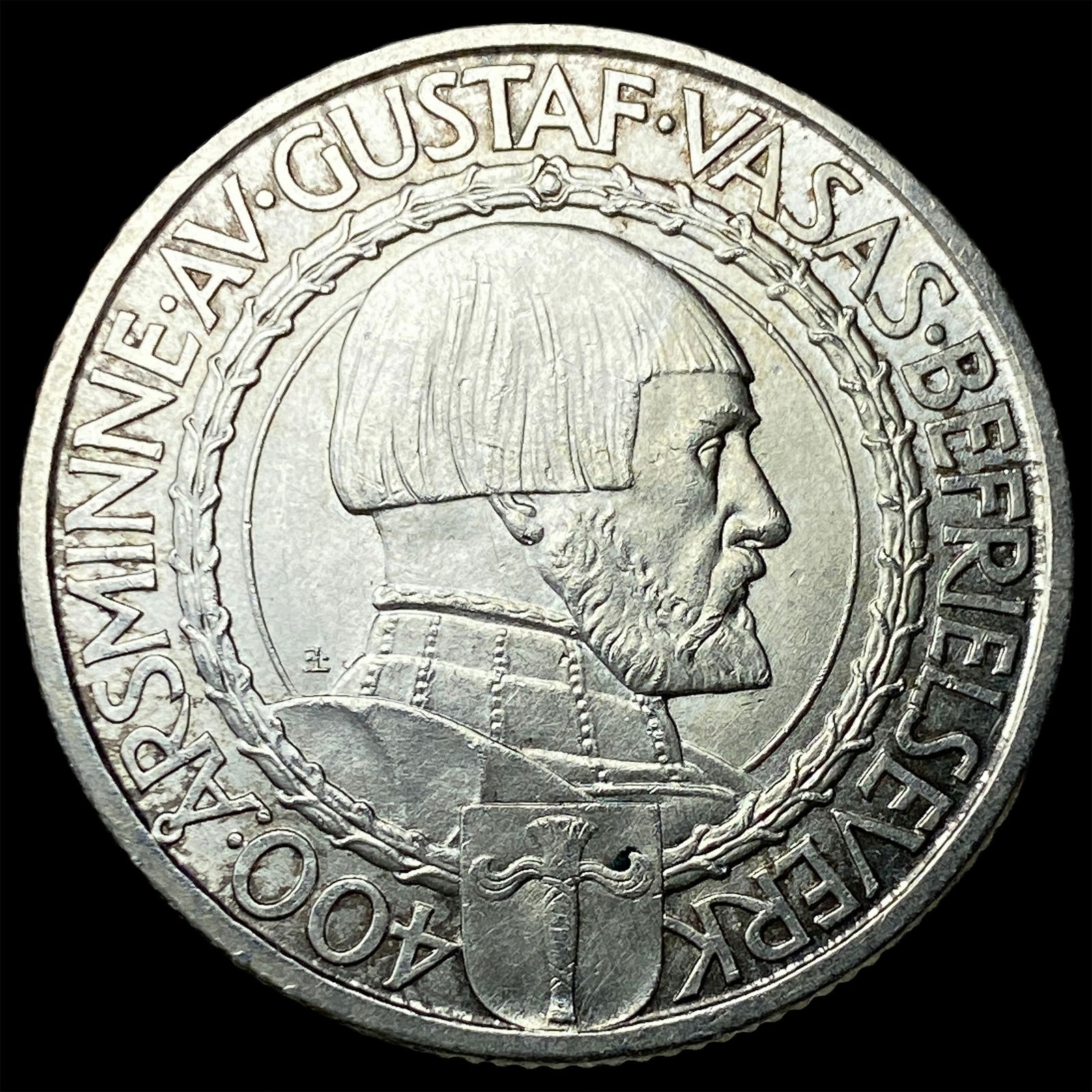 1921 Sweden Silver 2 Kroner UNCIRCULATED: 1921 Sweden Silver 2 Kroner UNCIRCULATED
