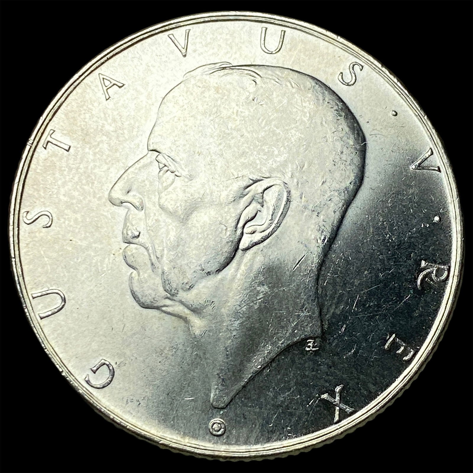1938 Sweden Silver 2 Kroner UNCIRCULATED: 1938 Sweden Silver 2 Kroner UNCIRCULATED