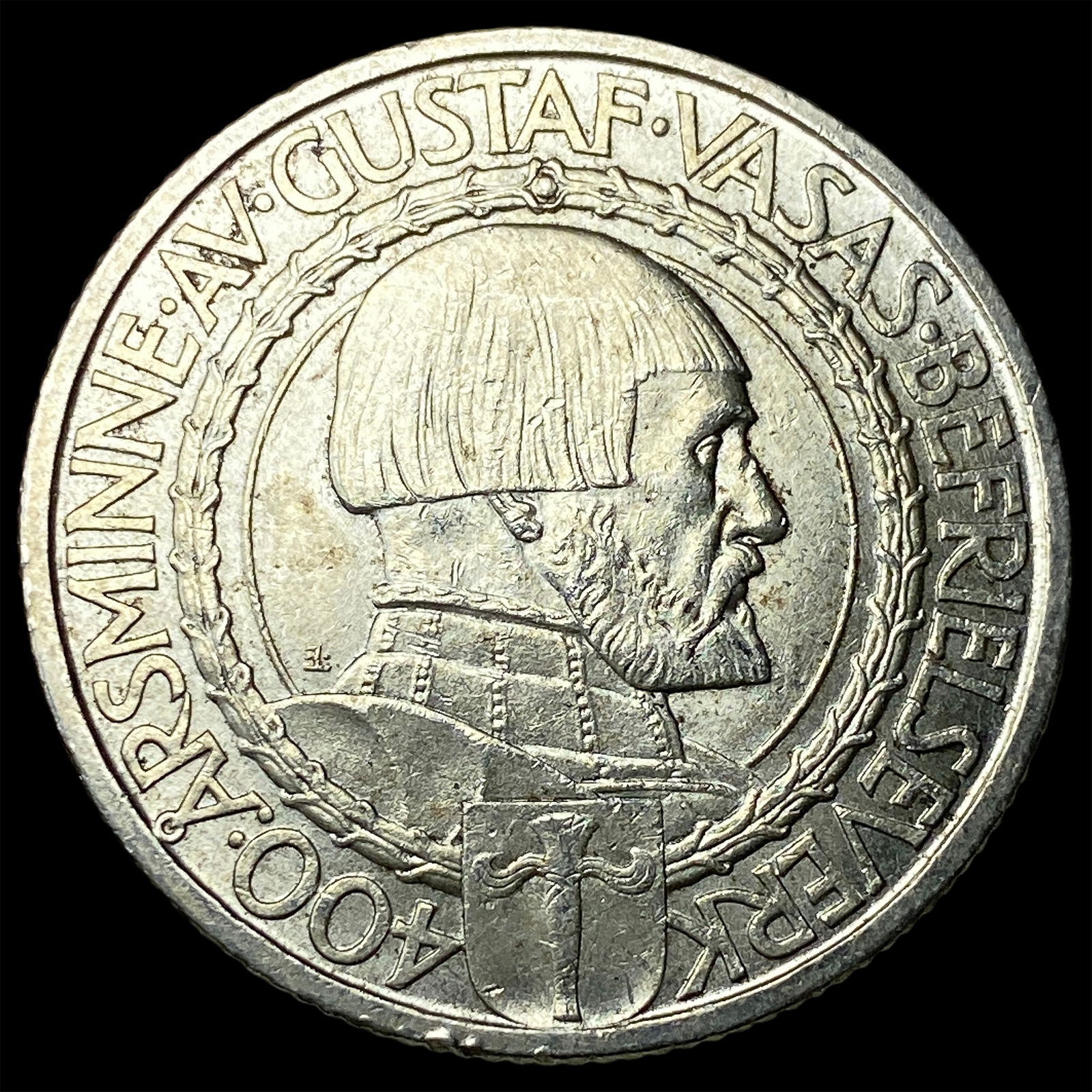 1921 Sweden Silver 2 Kroner UNCIRCULATED: 1921 Sweden Silver 2 Kroner UNCIRCULATED