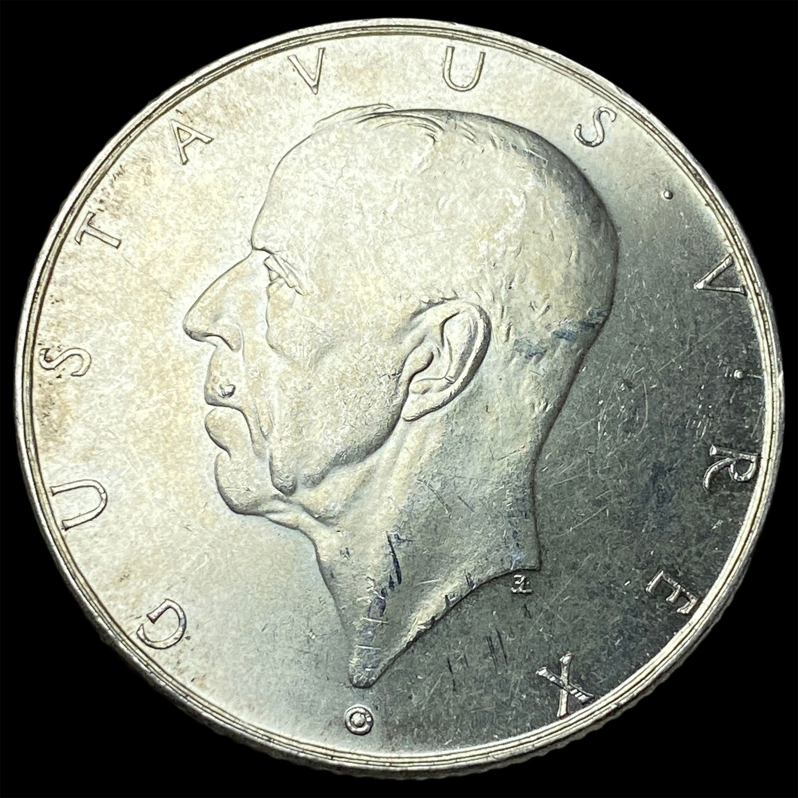 1938 Sweden Silver 2 Kroner UNCIRCULATED: 1938 Sweden Silver 2 Kroner UNCIRCULATED