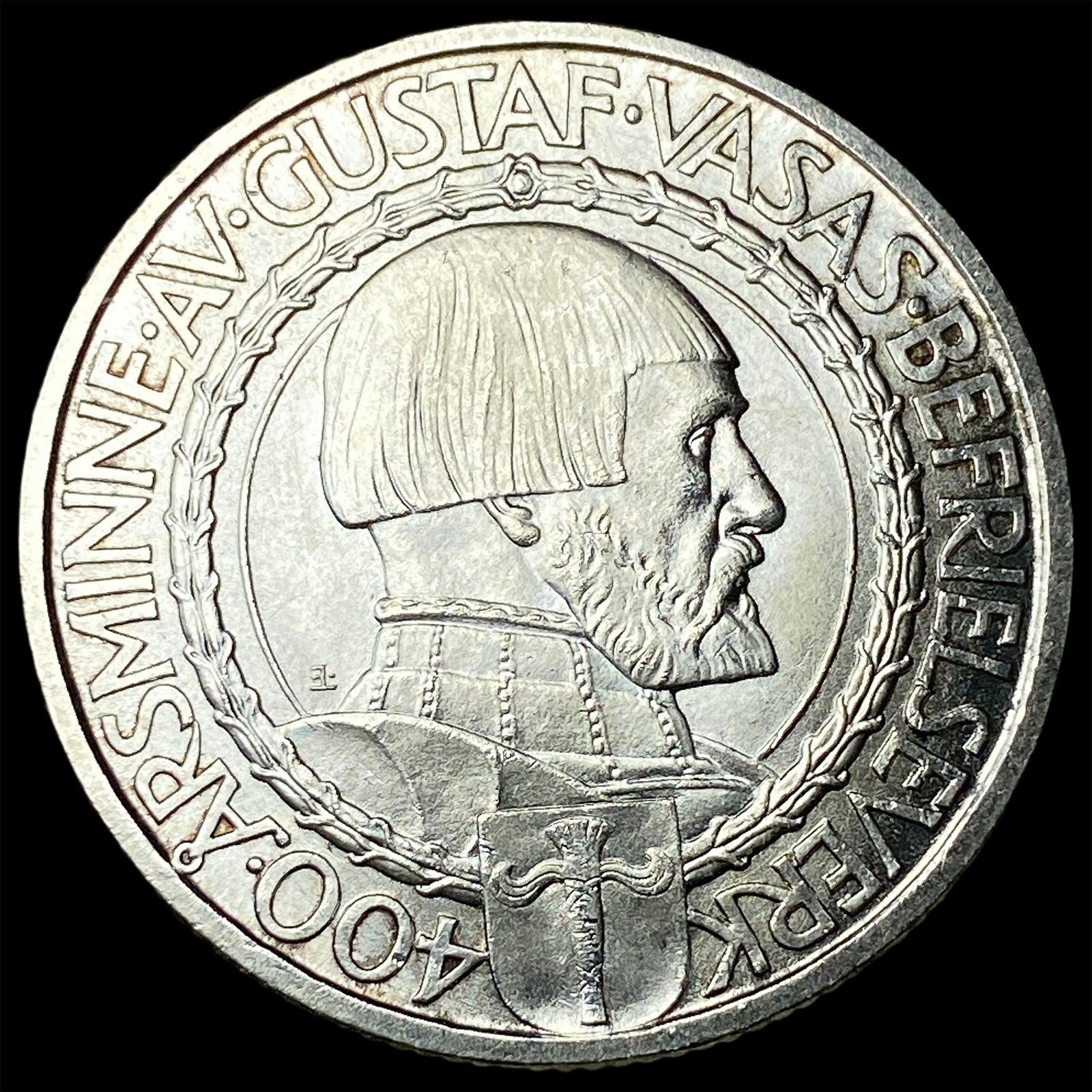 1921 Sweden Silver 2 Kroner UNCIRCULATED: 1921 Sweden Silver 2 Kroner UNCIRCULATED