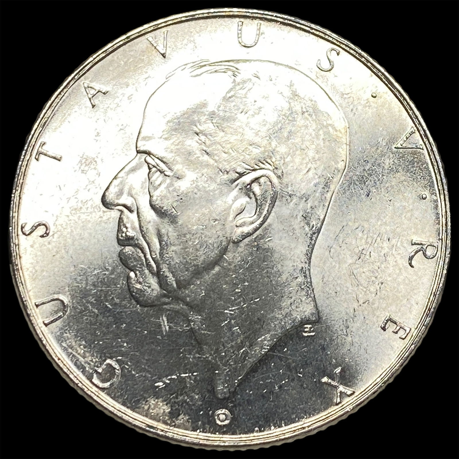 1938 Sweden Silver 2 Kroner UNCIRCULATED: 1938 Sweden Silver 2 Kroner UNCIRCULATED