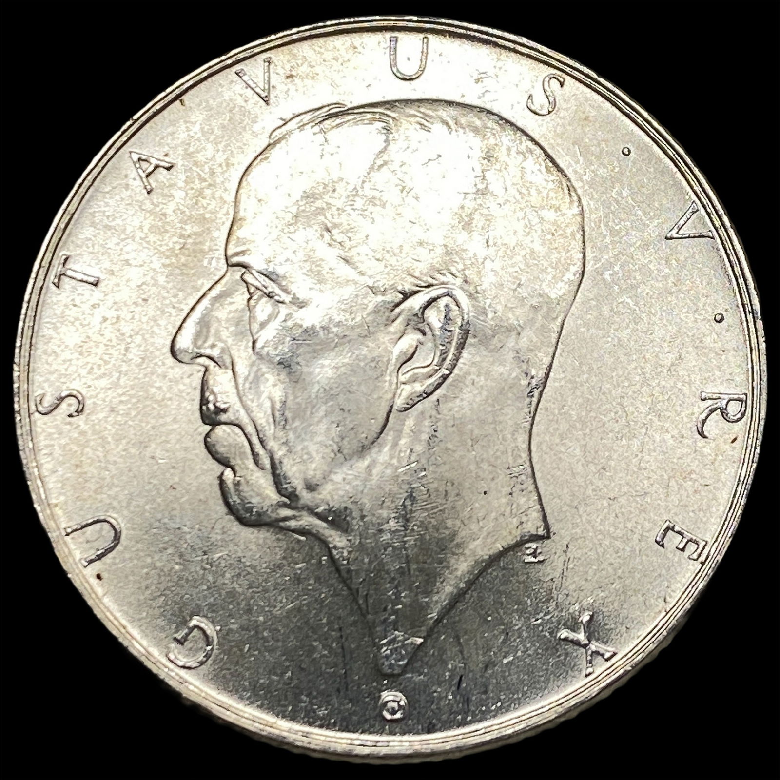 1938 Sweden Silver 2 Kroner UNCIRCULATED: 1938 Sweden Silver 2 Kroner UNCIRCULATED