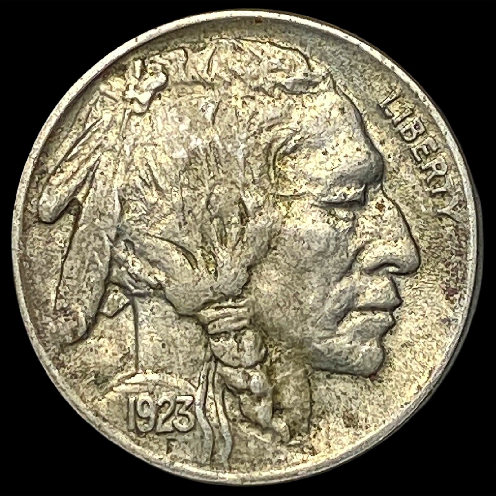 1923 Buffalo Nickel CLOSELY UNCIRCULATED (1 of 2)