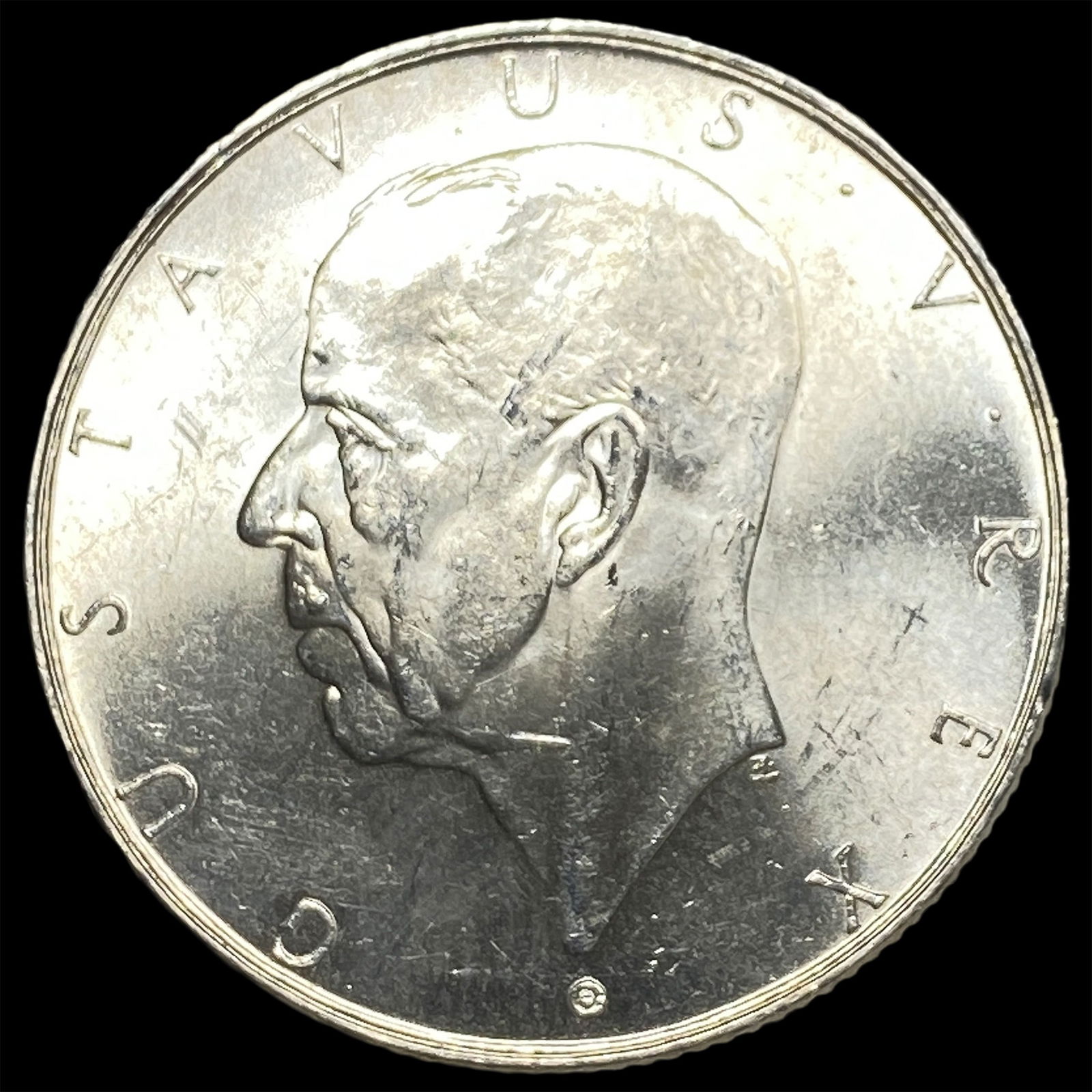 1938 Sweden Silver 2 Kroner UNCIRCULATED: 1938 Sweden Silver 2 Kroner UNCIRCULATED