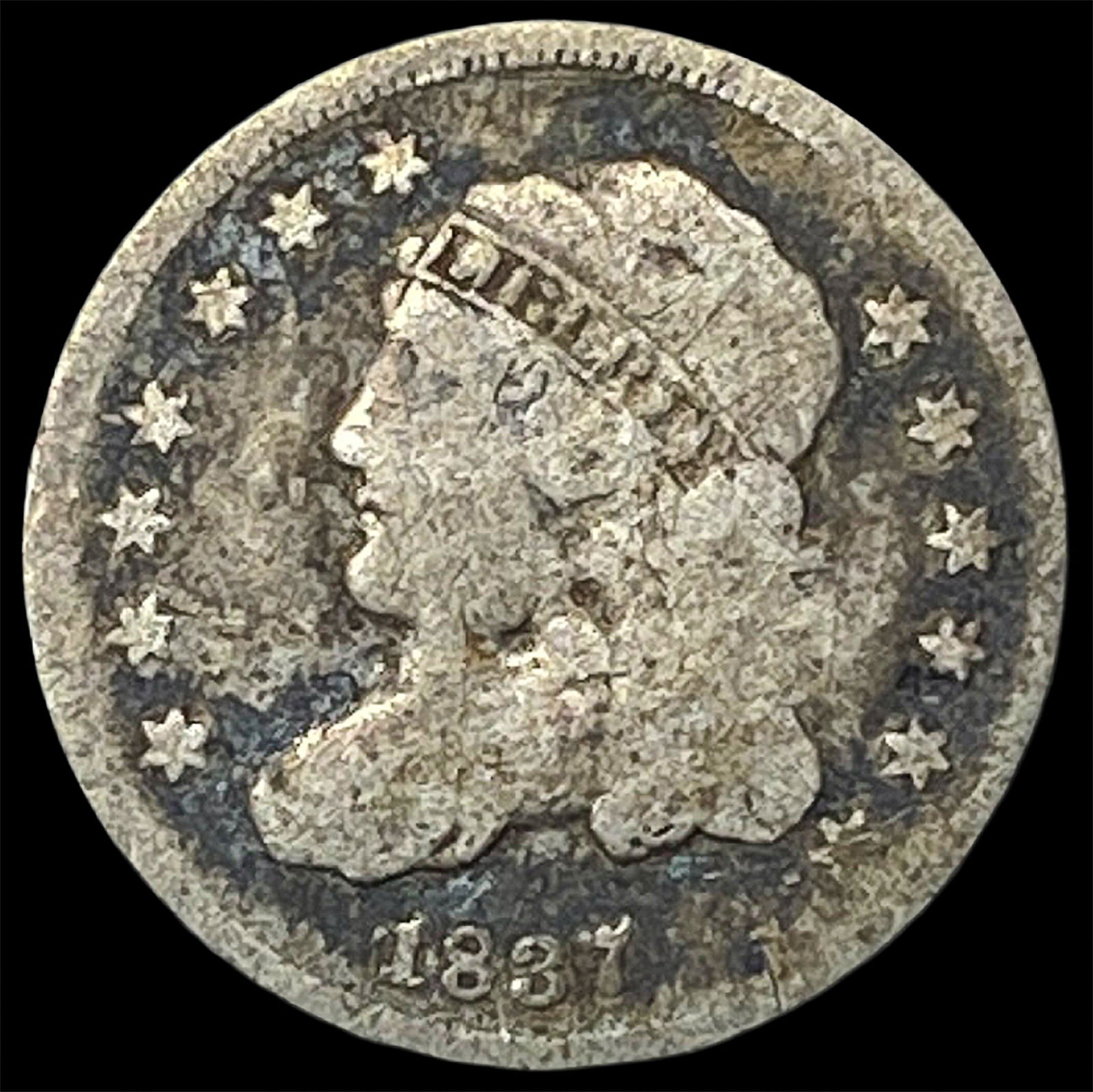 1837 Capped Bust Half Dime NICELY CIRCULATED (1 of 2)