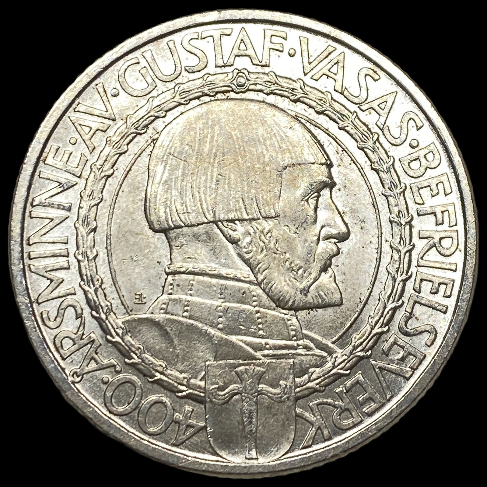 1921 Sweden Silver 2 Kroner UNCIRCULATED: 1921 Sweden Silver 2 Kroner UNCIRCULATED