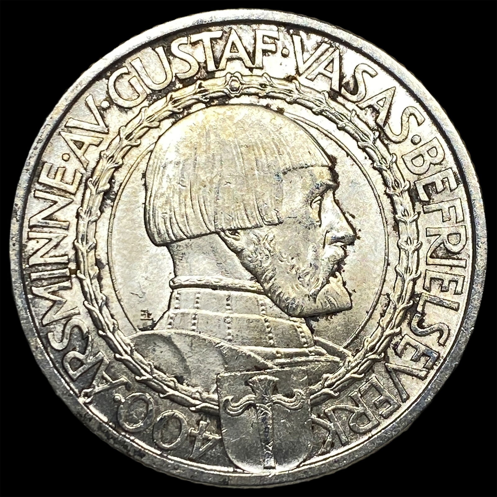 1921 Sweden Silver 2 Kroner UNCIRCULATED: 1921 Sweden Silver 2 Kroner UNCIRCULATED