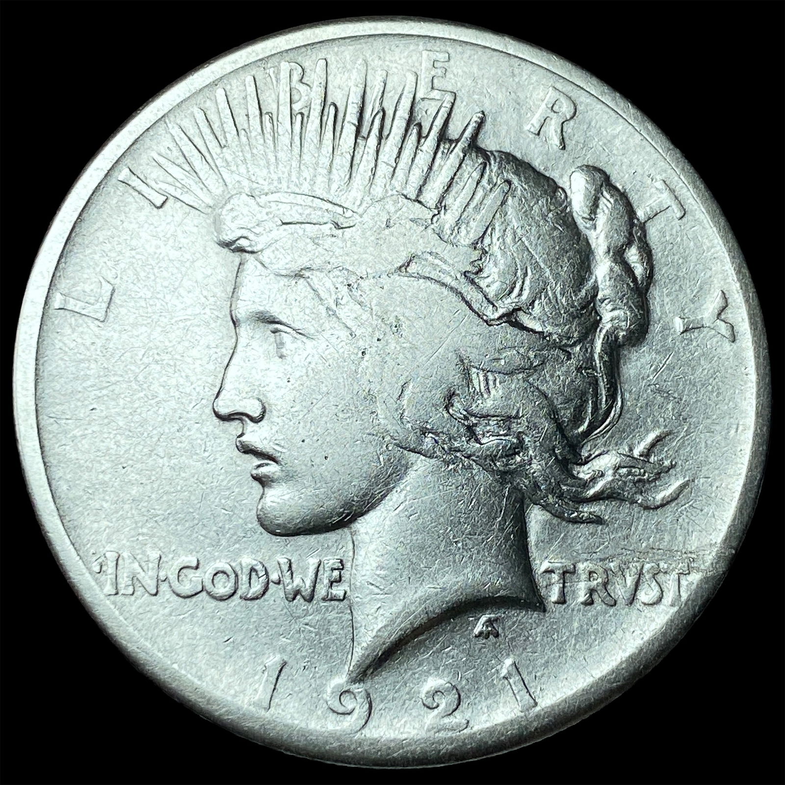 1921 Silver Peace Dollar LIGHTLY CIRCULATED (1 of 2)