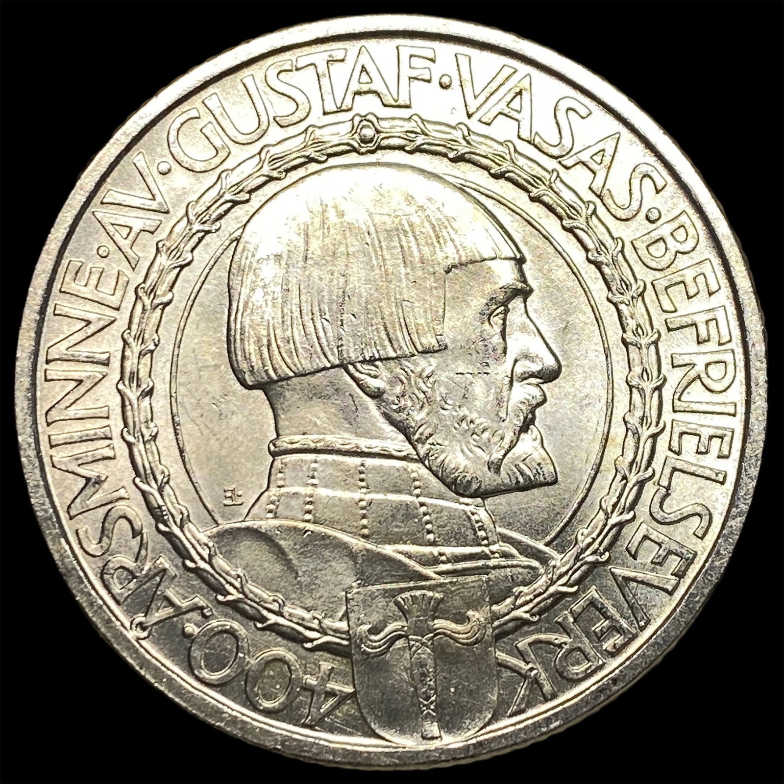 1921 Sweden Silver 2 Kroner UNCIRCULATED: 1921 Sweden Silver 2 Kroner UNCIRCULATED