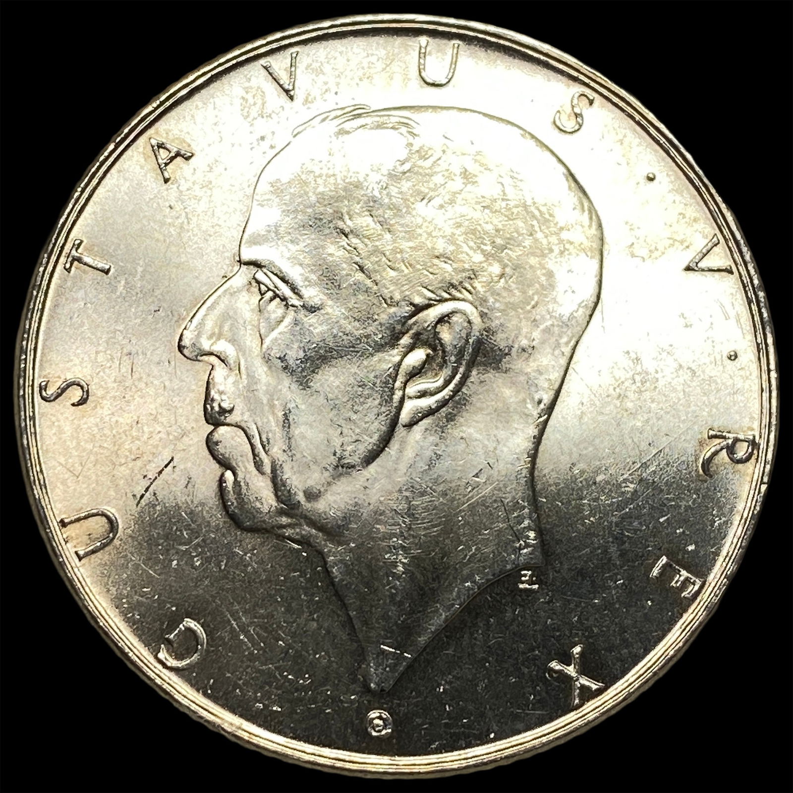 1938 Sweden Silver 2 Kroner UNCIRCULATED: 1938 Sweden Silver 2 Kroner UNCIRCULATED