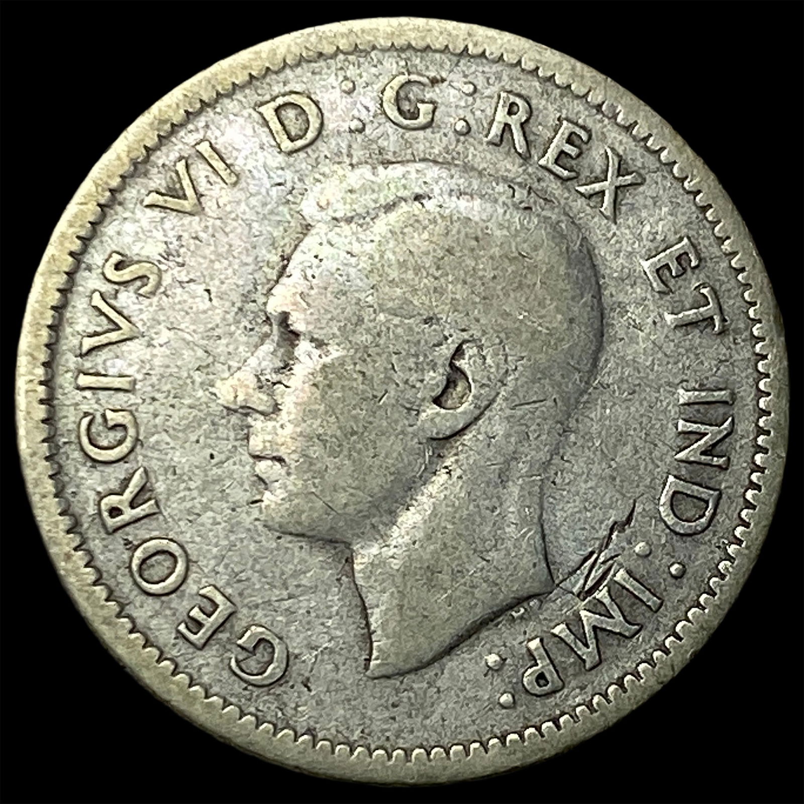 1940 Canada Silver 10 Cents NEARLY UNCIRCULATED: 1940 Canada Silver 10 Cents NEARLY UNCIRCULATED