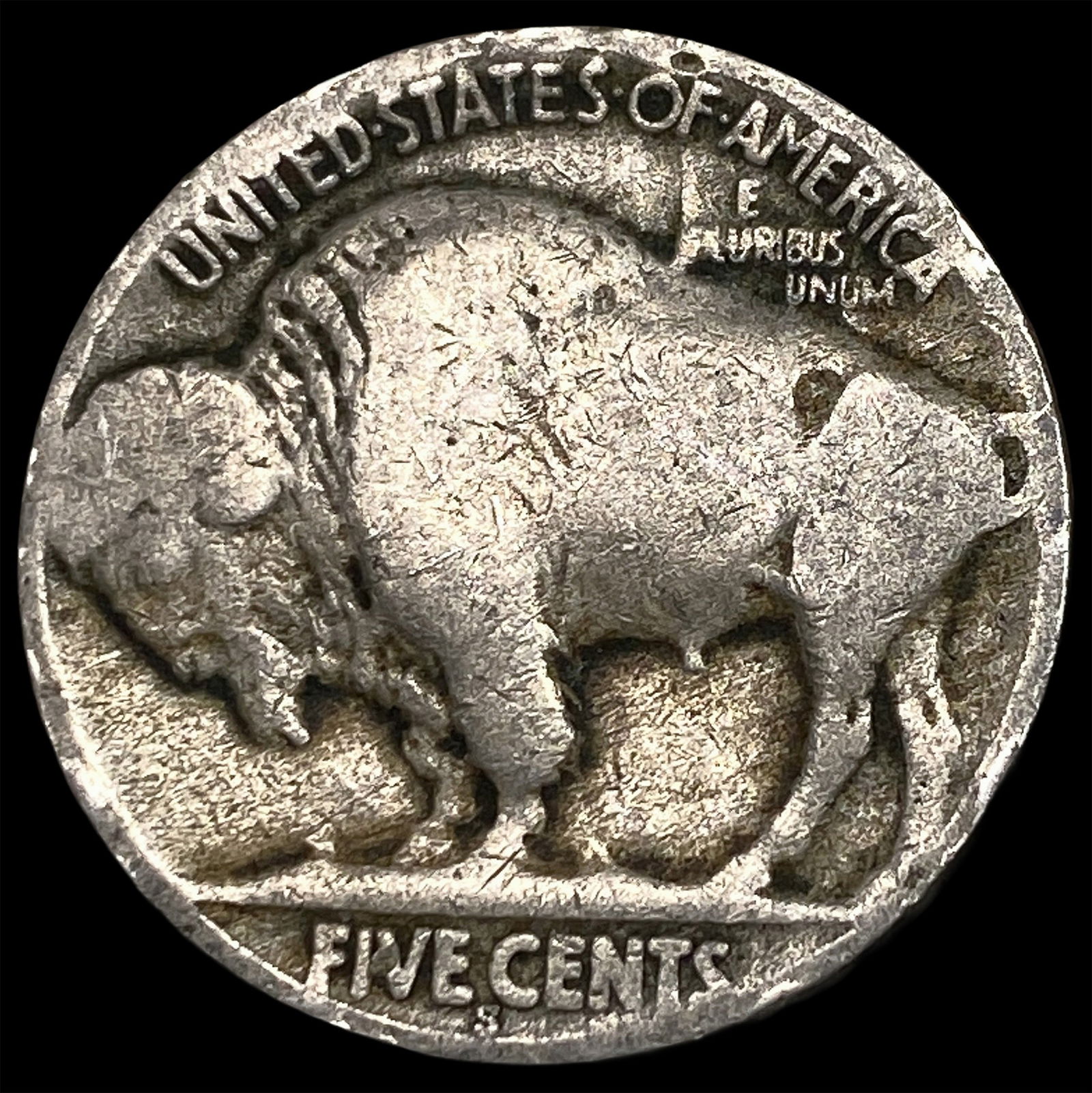 1923-S Buffalo Nickel ABOUT UNCIRCULATED - 2