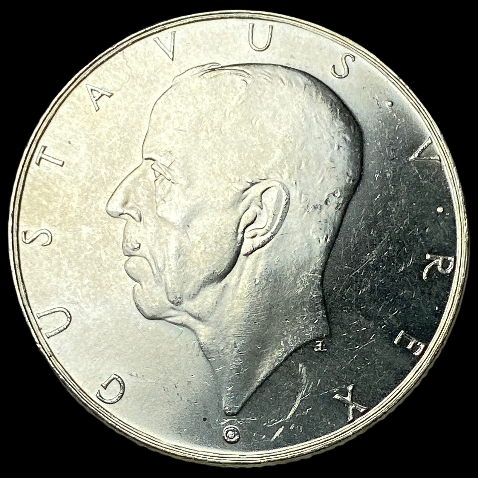 1938 Sweden Silver 2 Kroner UNCIRCULATED: 1938 Sweden Silver 2 Kroner UNCIRCULATED