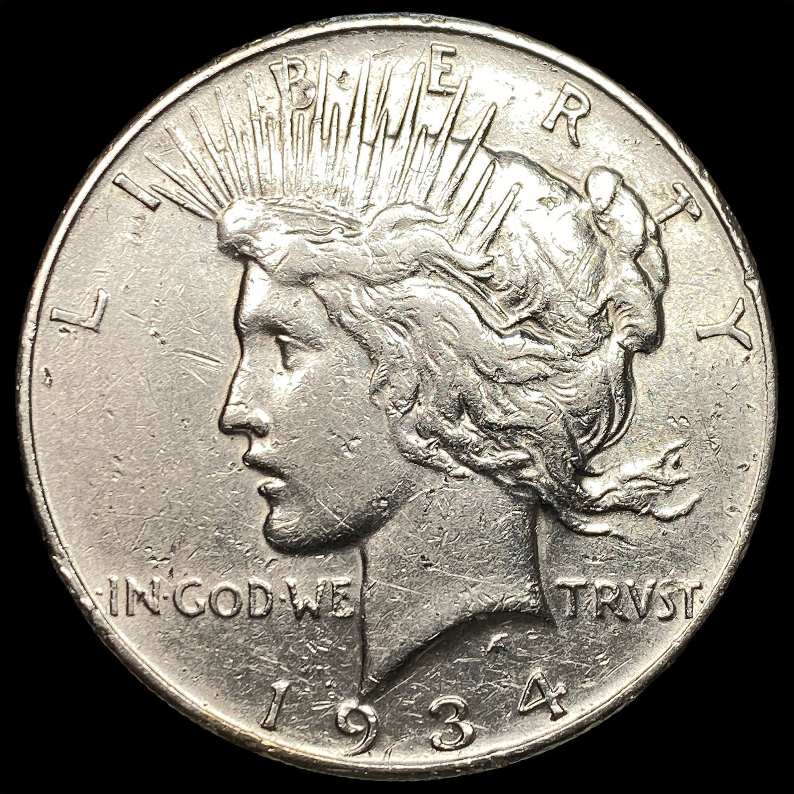 1934 Silver Peace Dollar NEARLY UNCIRCULATED (1 of 2)