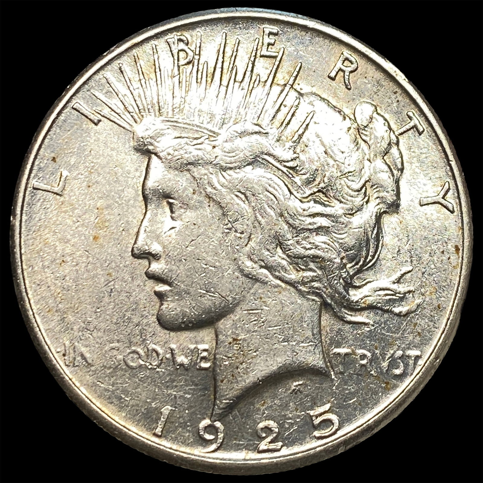 1925-S Silver Peace Dollar CLOSELY UNCIRCULATED (1 of 2)