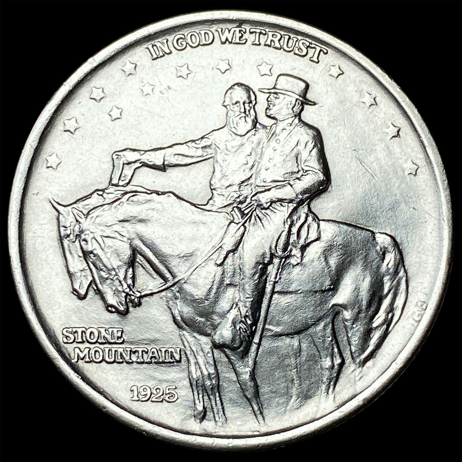 1925 Stone Mountain Silver Half Dollar CLOSELY UNCIRCULATED (1 of 2)