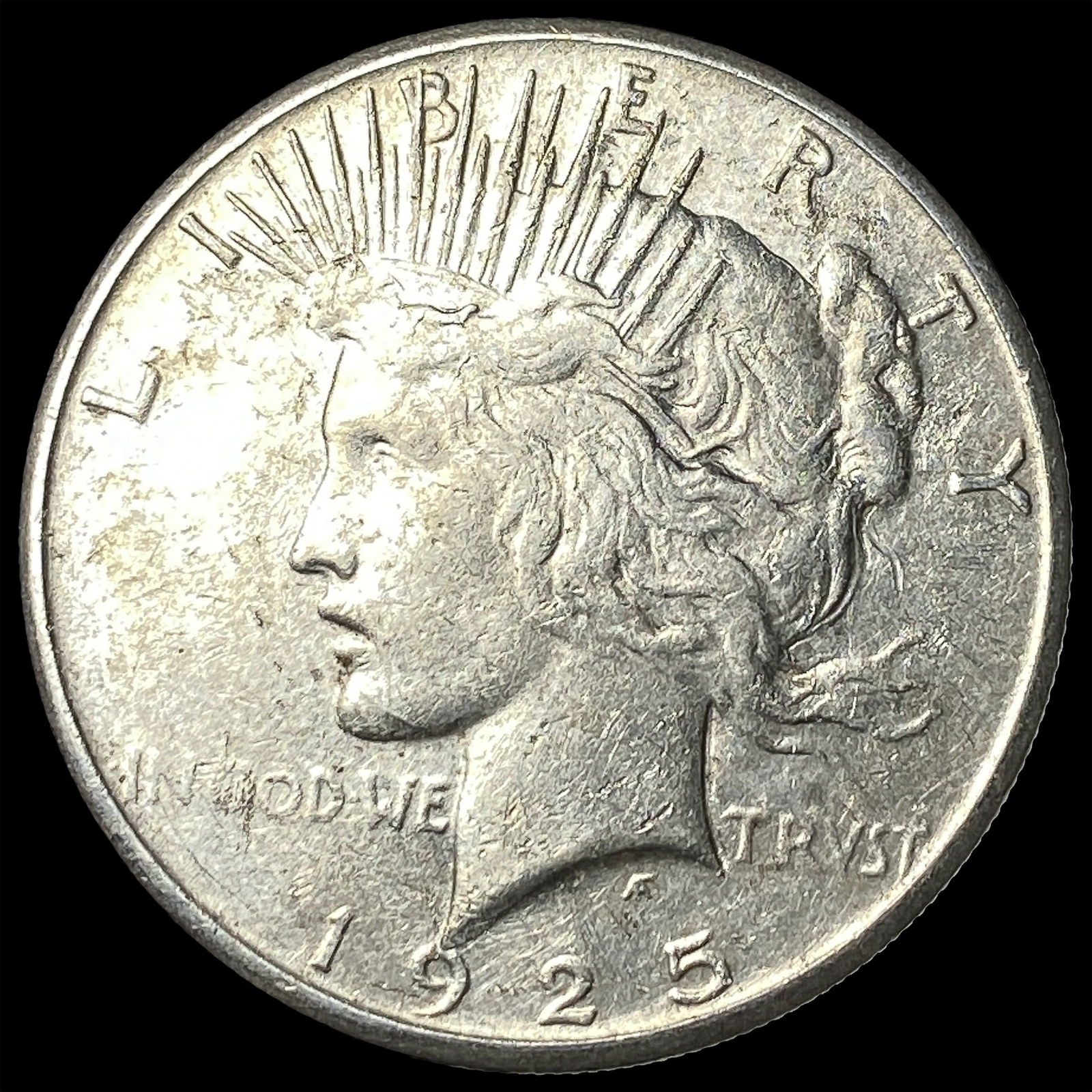 1925-S Silver Peace Dollar CLOSELY UNCIRCULATED (1 of 2)