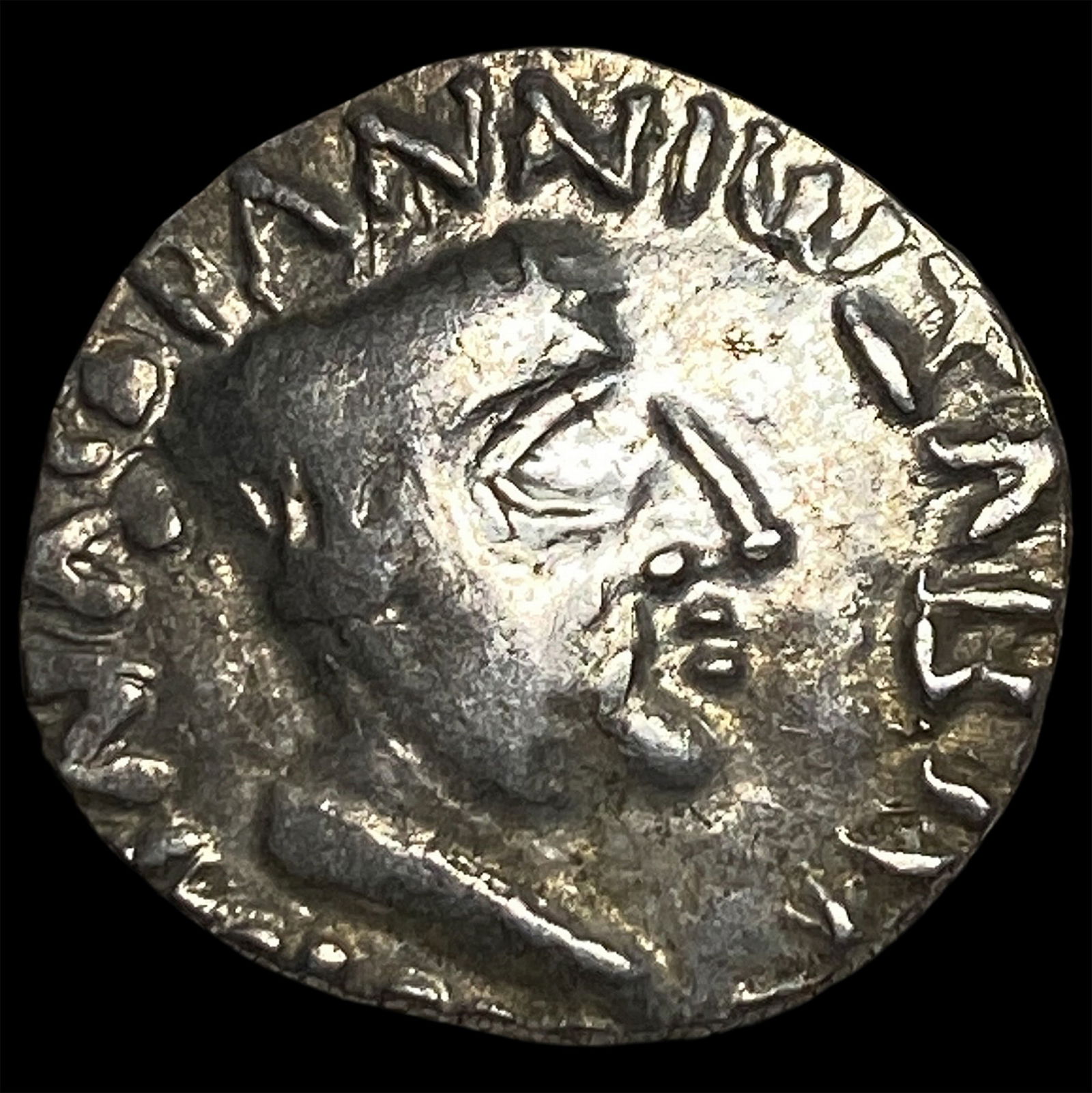 Ancient Indian Nahapana 78-40 BC Silver Drachm CLOSELY UNCIRCULATED (1 of 2)